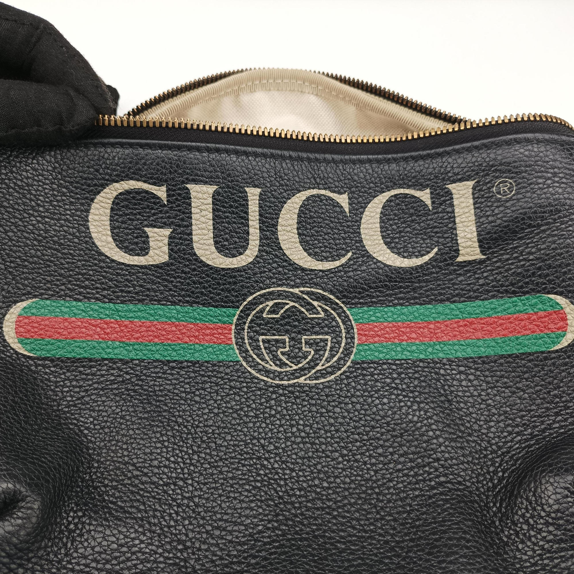 Secondhand Gucci Print Black Leather 530412 bum bag/waist bag | stylenewstar