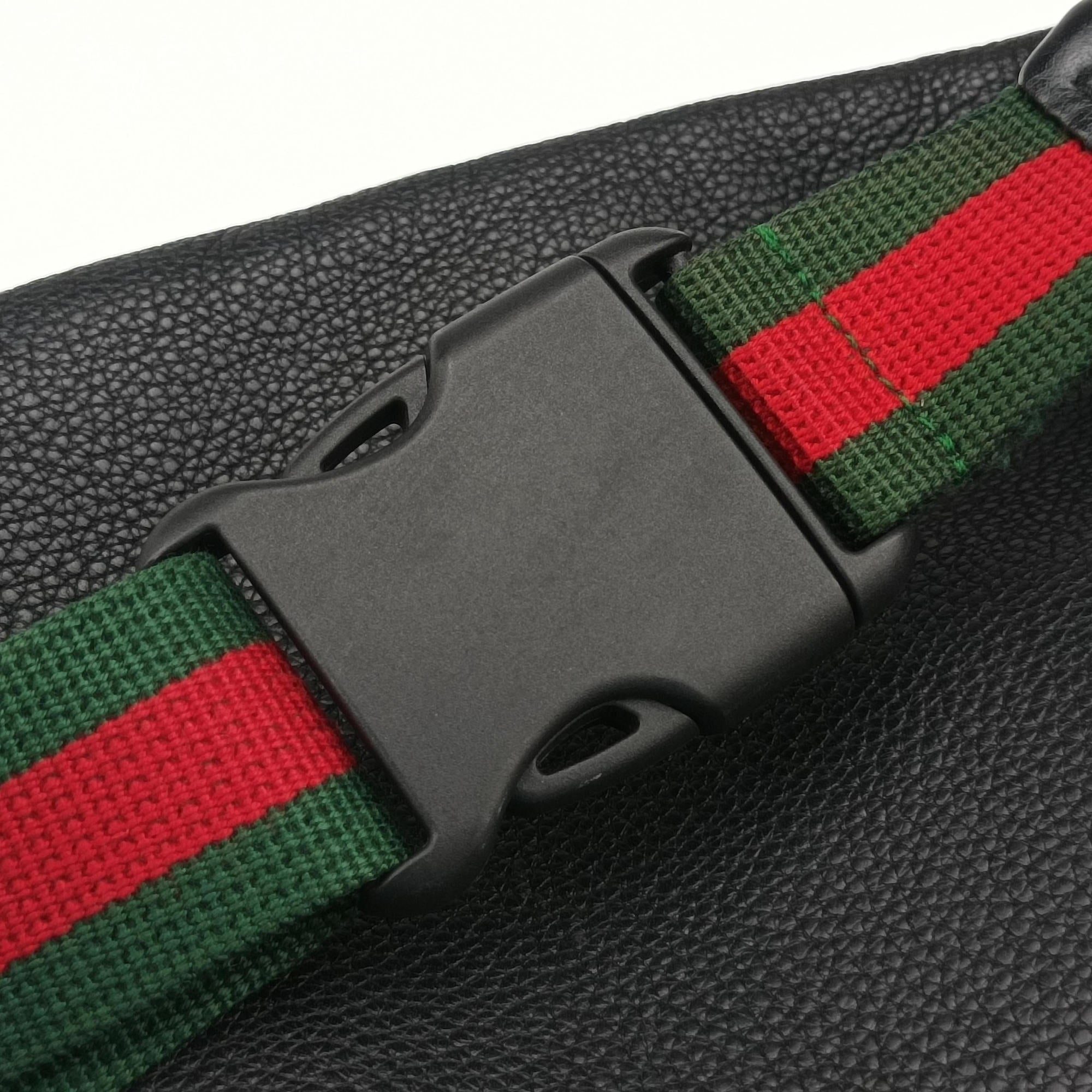Secondhand Gucci Print Black Leather 530412 bum bag/waist bag | stylenewstar