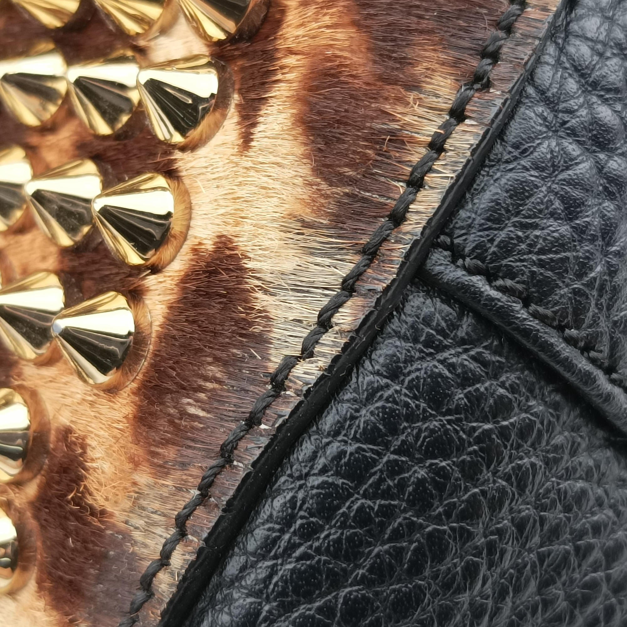 Pre-owned Christian Louboutin Panettone Leopard print  ×  black ponyhair×Leather  shoulderbag | stylenewstar