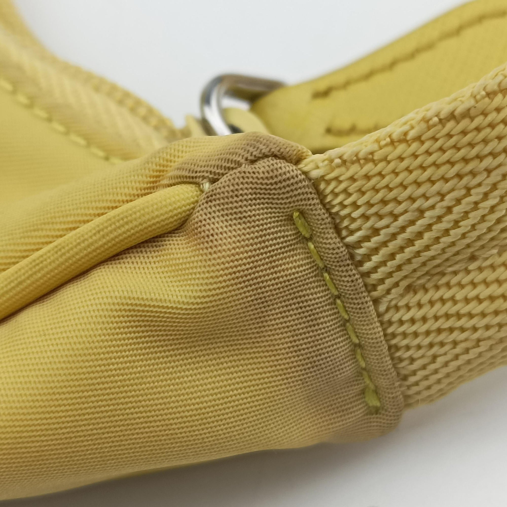 Pre-owned Prada Re-Edition2000 Yellow nylon 1NE515 handbag | stylenewstar