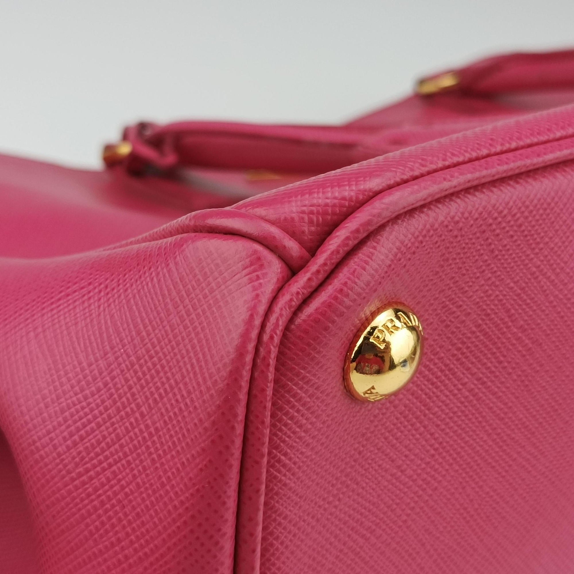 Pre-owned Prada Galleria Pink SAFFIANO Leather BN1786 shoulderbag | stylenewstar