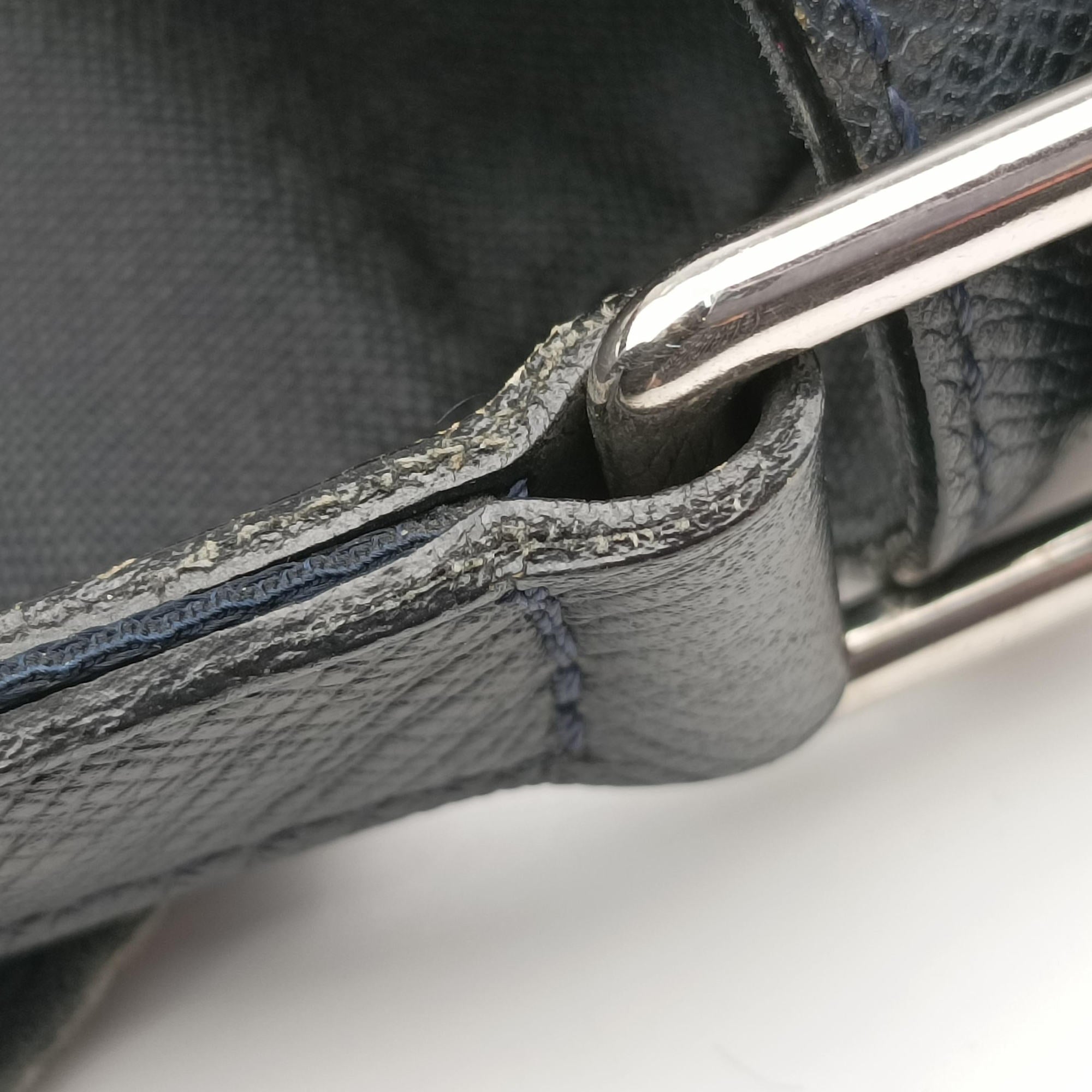 Pre-owned Louis Vuitton ANDREI ARDOISE Taiga M32482 shoulderbag | stylenewstar