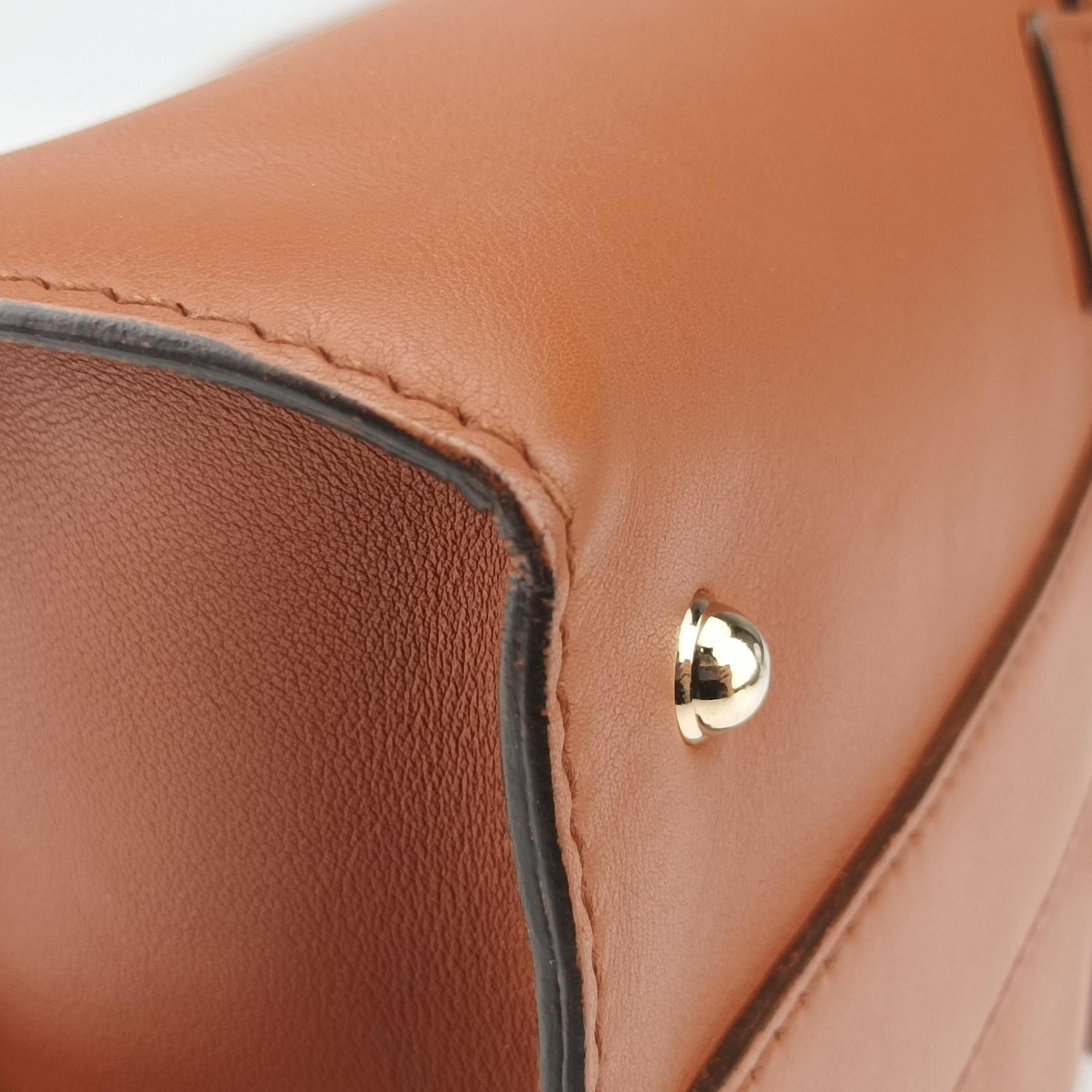 Pre-owned Gucci Stirrup Brown leather 277514 handbag | stylenewstar