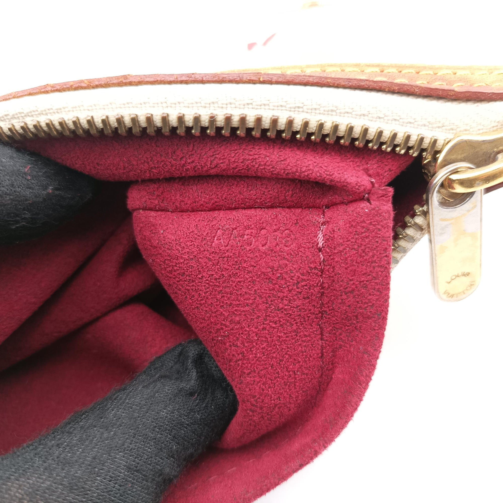 Vintage Louis Vuitton Pochette Mira MM Pouch white Monogram Multicolor M60096 handbag | stylenewstar