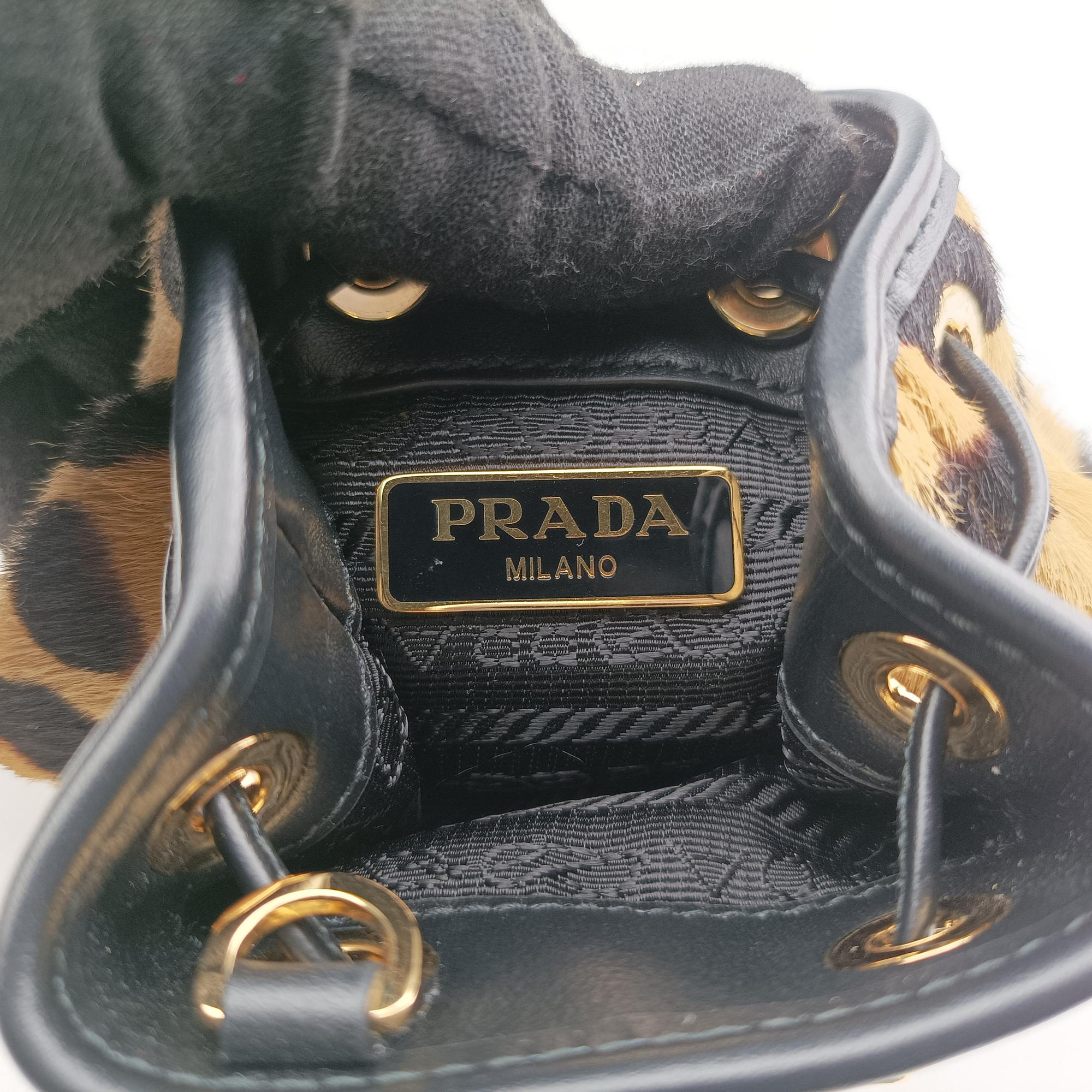 Pre-owned Prada Leopard print mini pouch Beige x Black x Light Brown pony hair×leather 1NR016 shoulderbag | stylenewstar