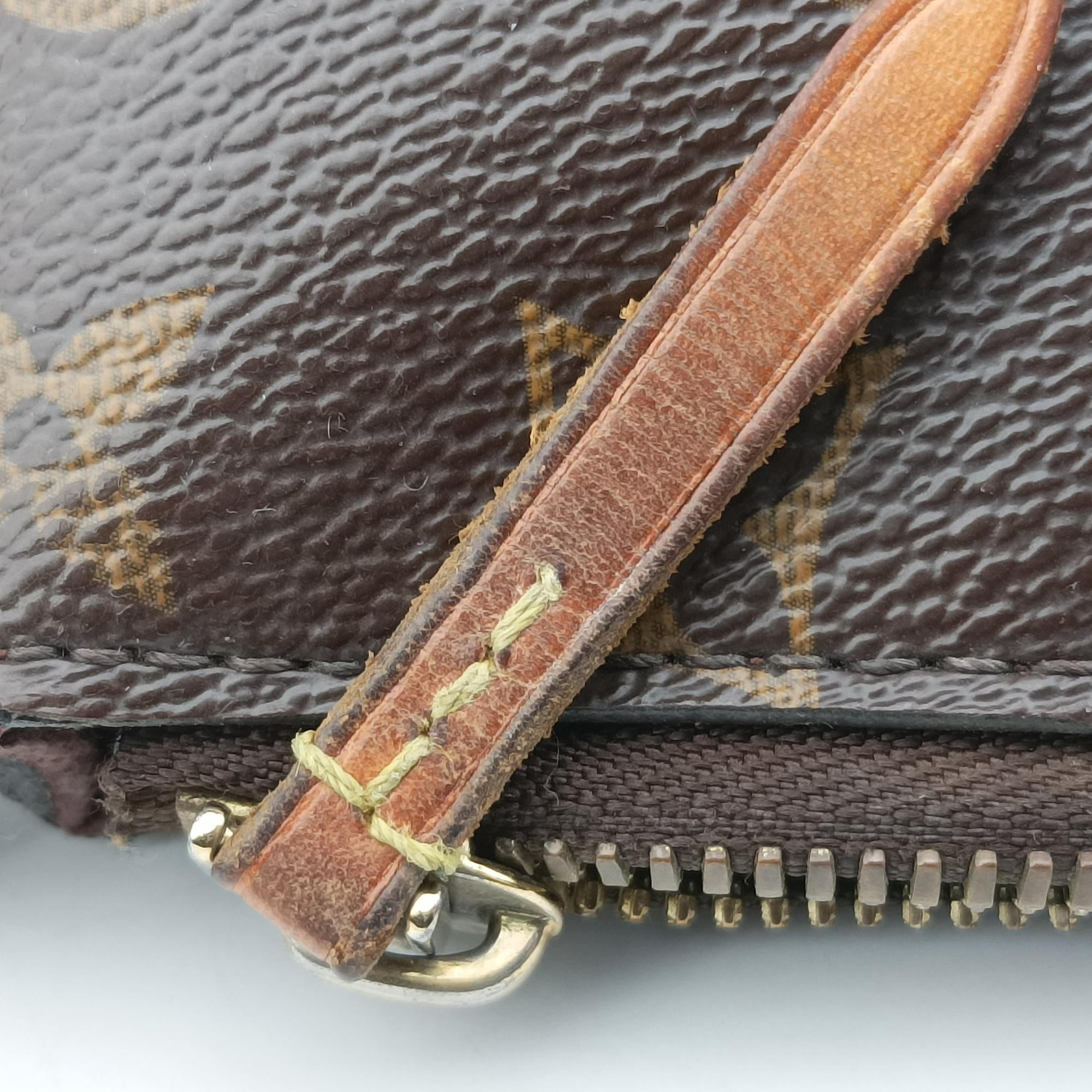 Pre-owned Louis Vuitton Turen PM brown Monogram Canvas M48813 shoulderbag | stylenewstar