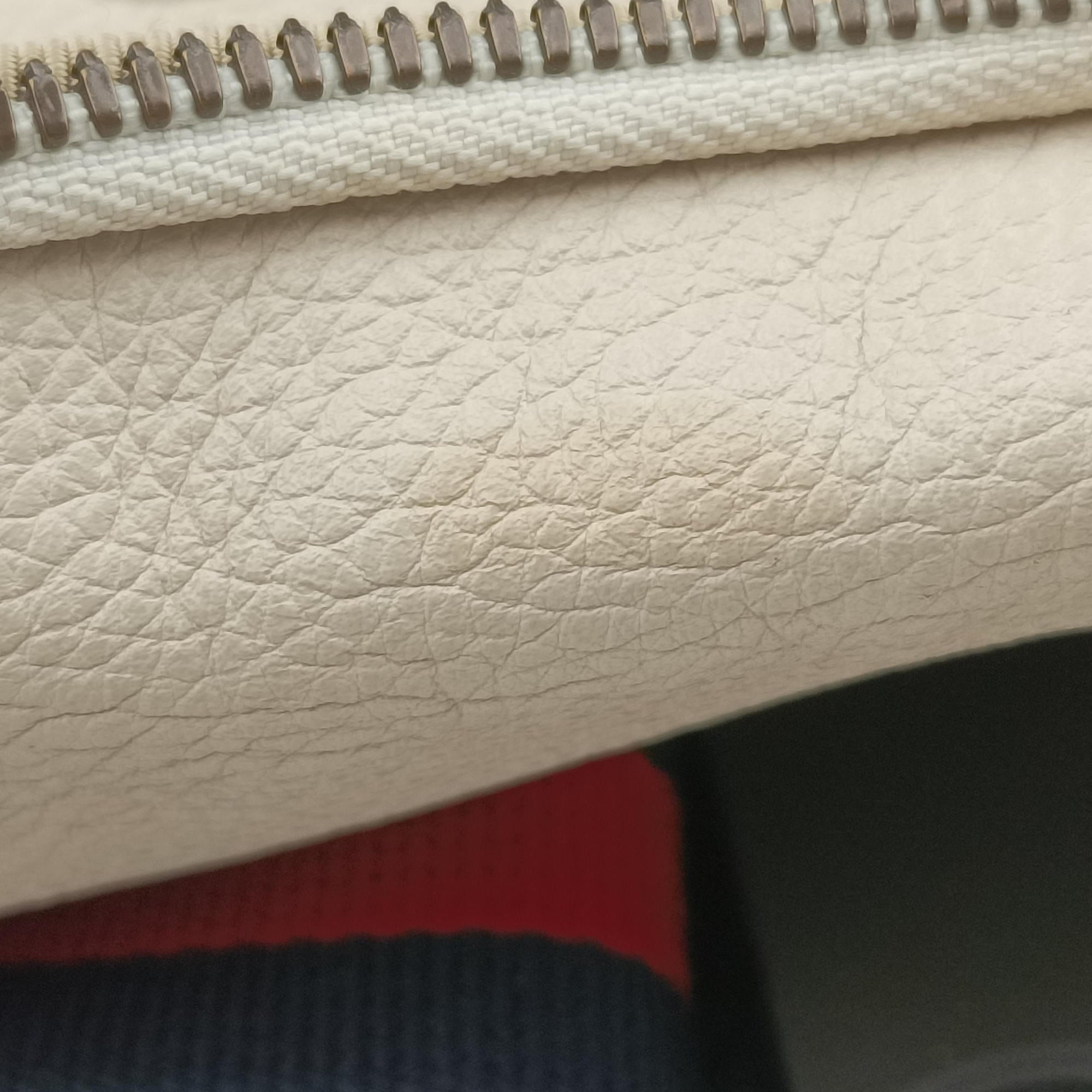 Secondhand Gucci Print White Leather 530412 bum bag/waist bag | stylenewstar