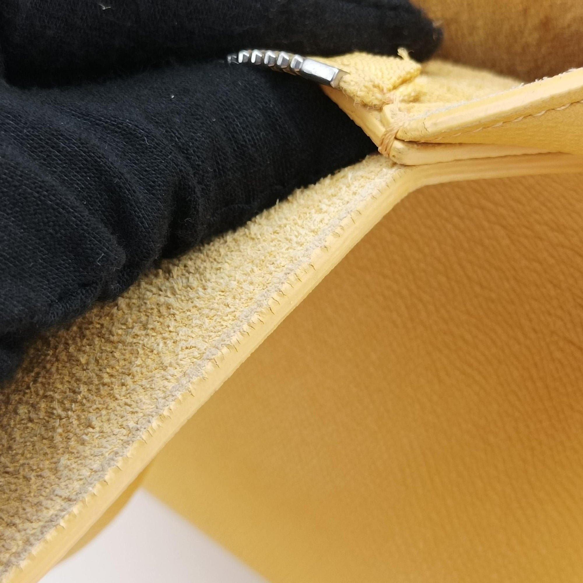 Secondhand Celine Belt NANO Yellow Leather  shoulderbag | stylenewstar