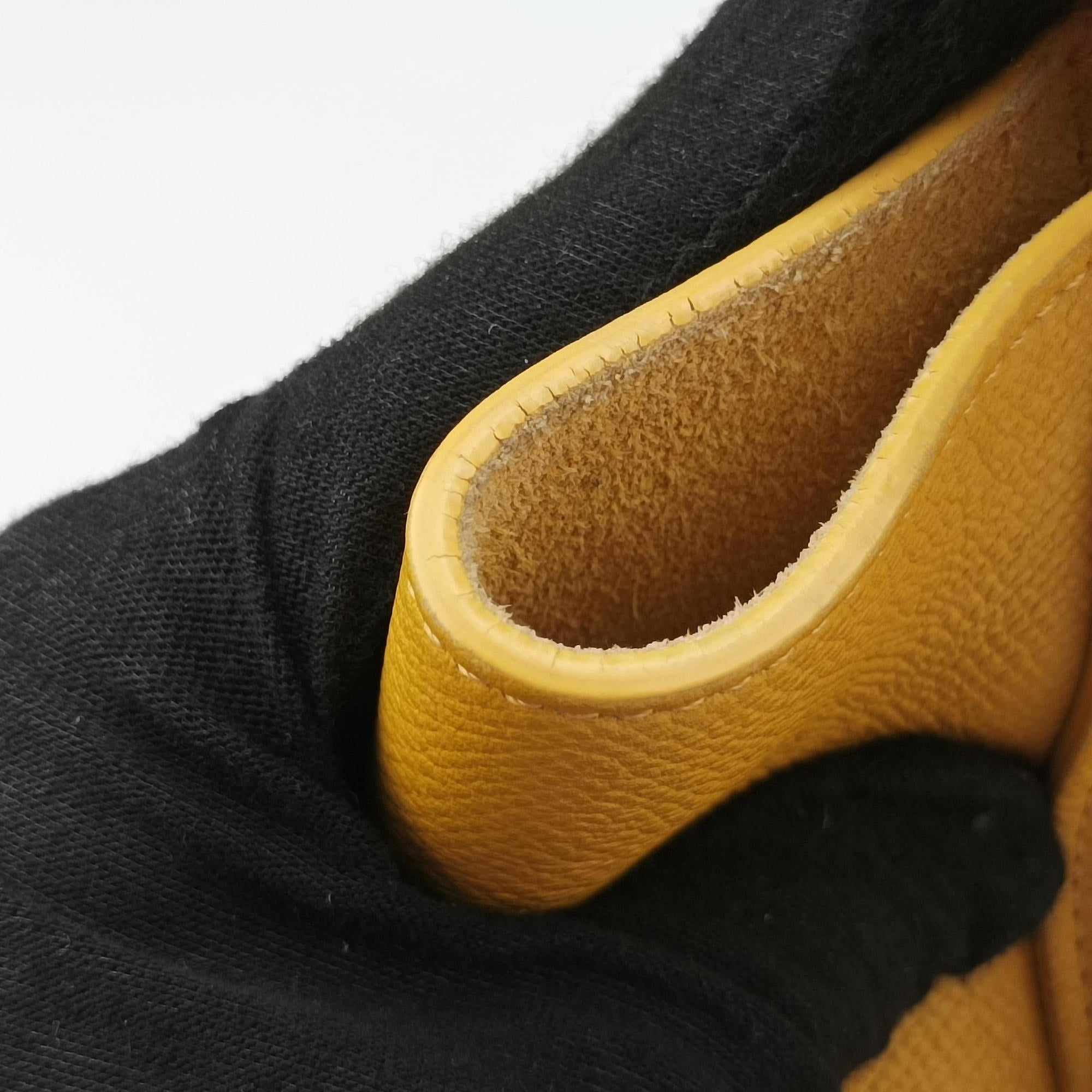Secondhand Celine Belt NANO Yellow Leather  shoulderbag | stylenewstar