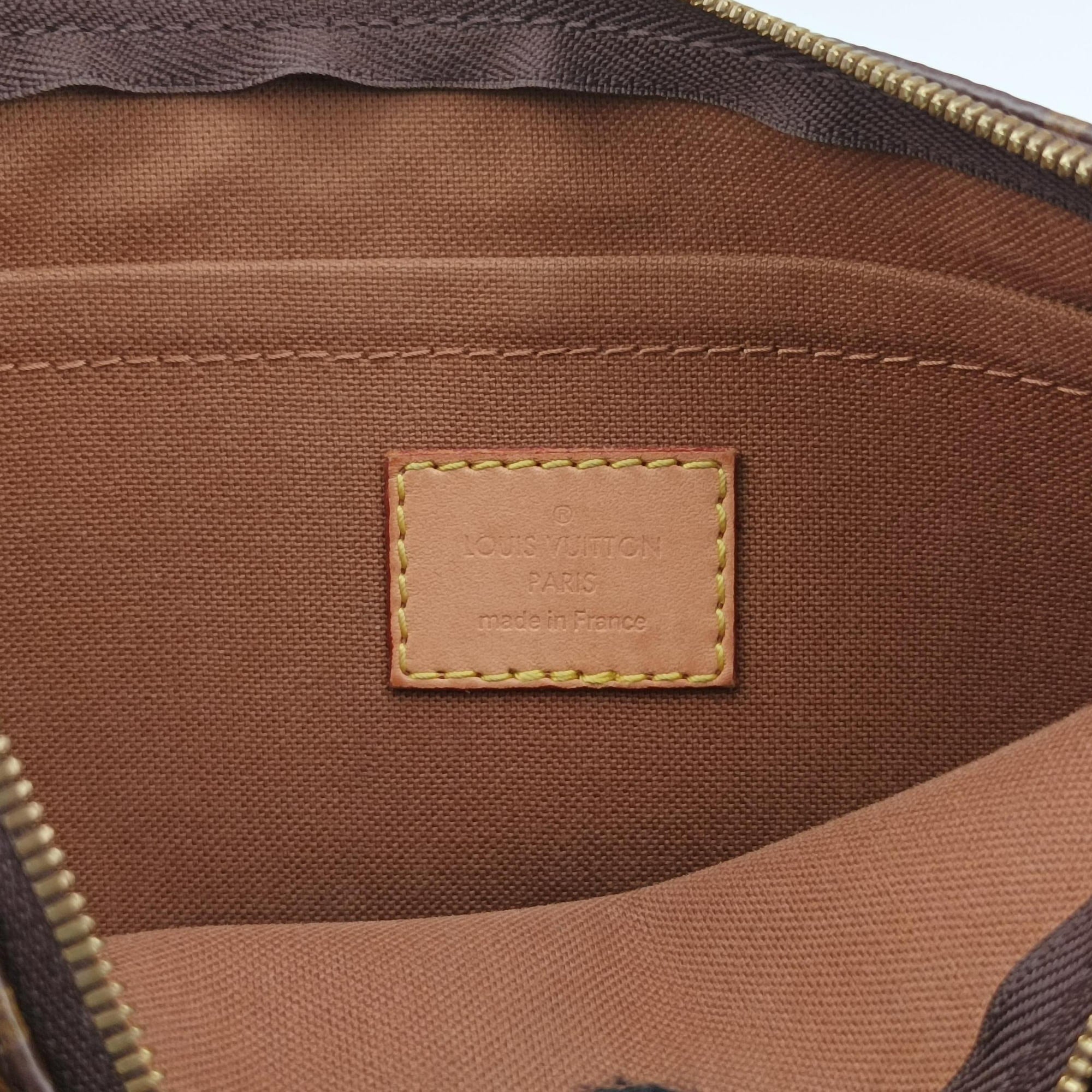 Secondhand Louis Vuitton Multi Pochette Accessoir brown×khaki Monogram Canvas M44813 shoulderbag | stylenewstar