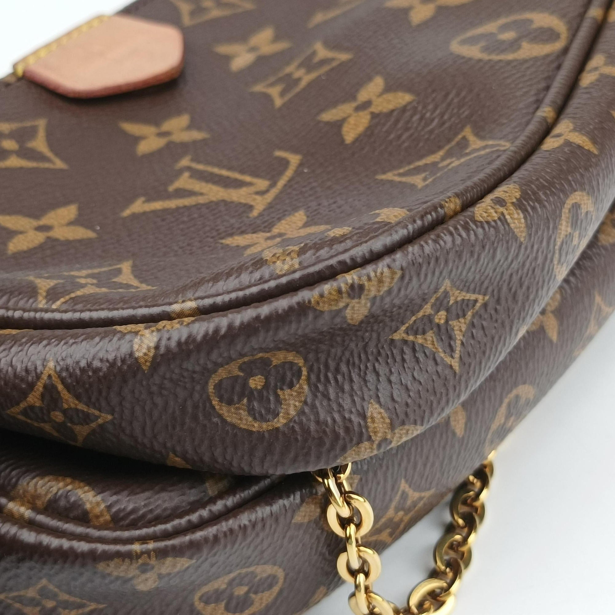 Secondhand Louis Vuitton Multi Pochette Accessoir brown×khaki Monogram Canvas M44813 shoulderbag | stylenewstar