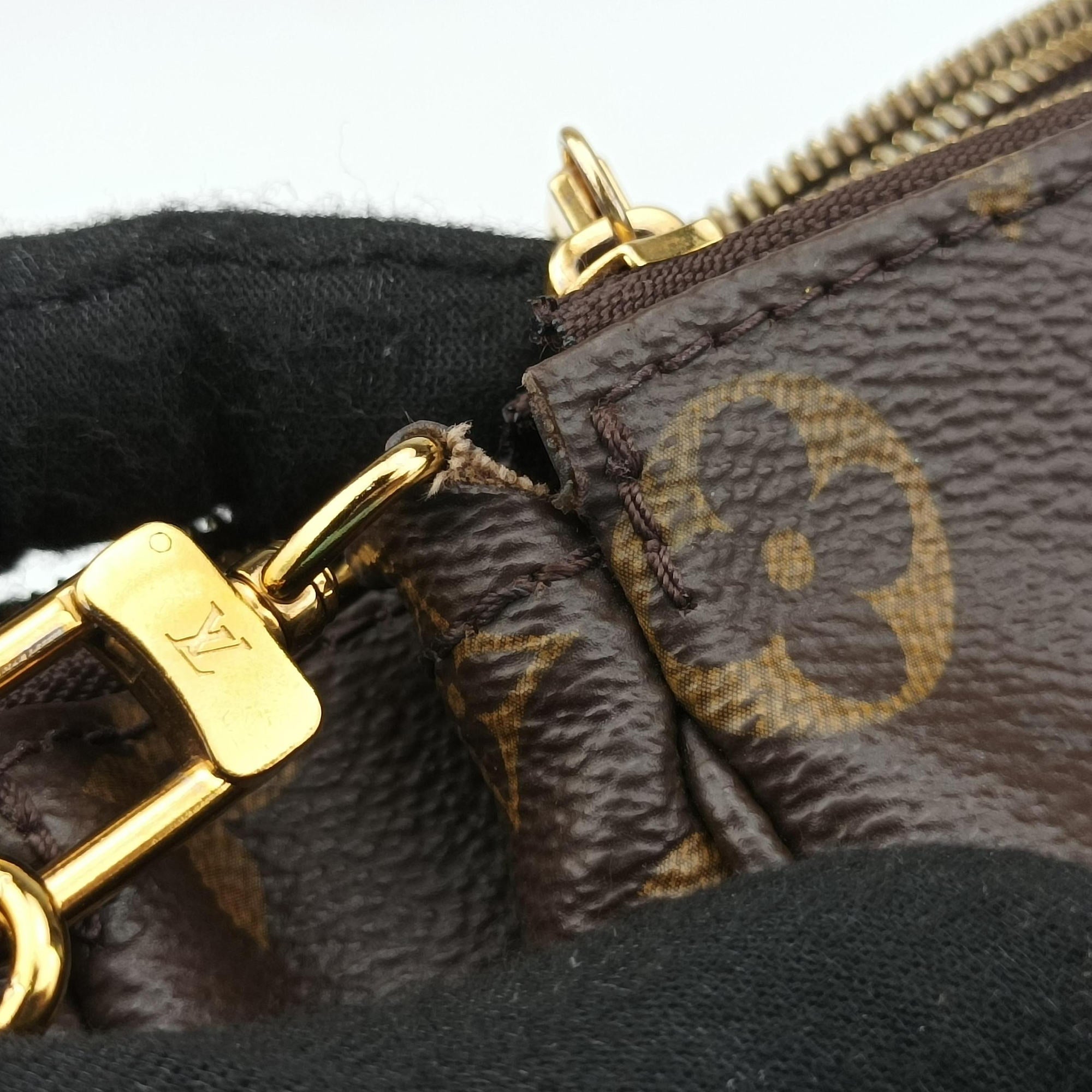 Secondhand Louis Vuitton Multi Pochette Accessoir brown×khaki Monogram Canvas M44813 shoulderbag | stylenewstar