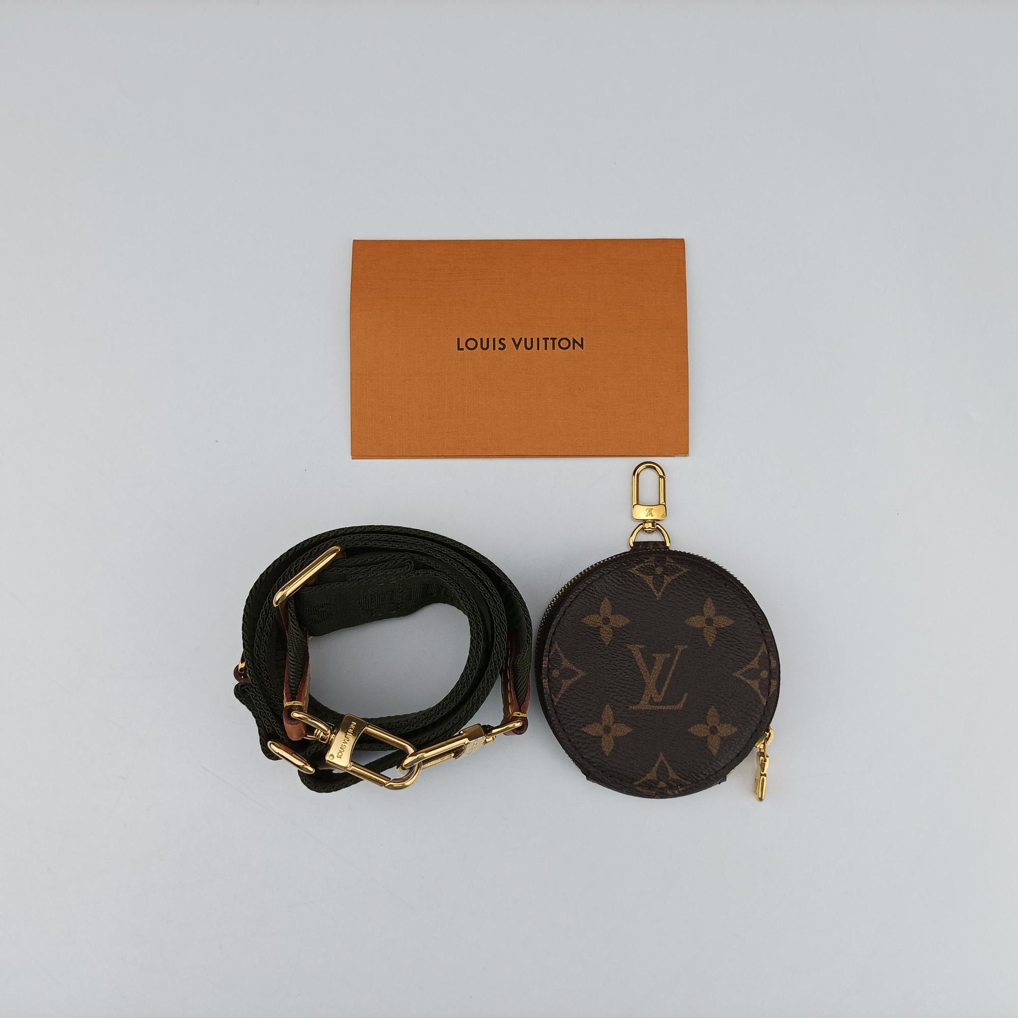 Secondhand Louis Vuitton Multi Pochette Accessoir brown×khaki Monogram Canvas M44813 shoulderbag | stylenewstar