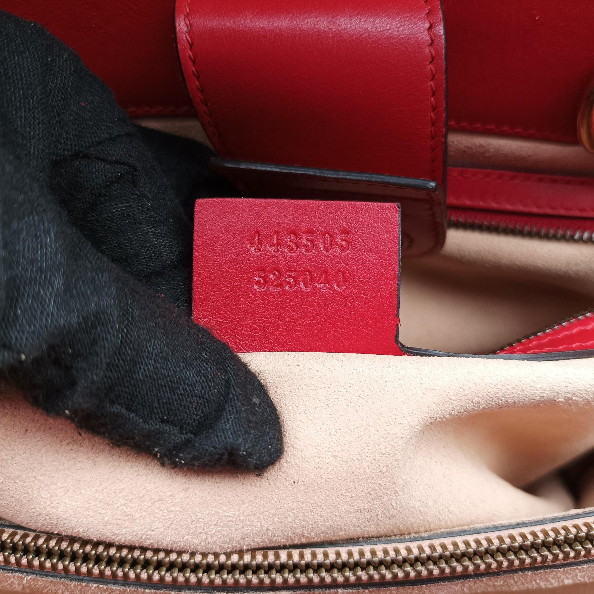 Secondhand Gucci GG Marmont Red Leather 443505 shoulderbag | stylenewstar