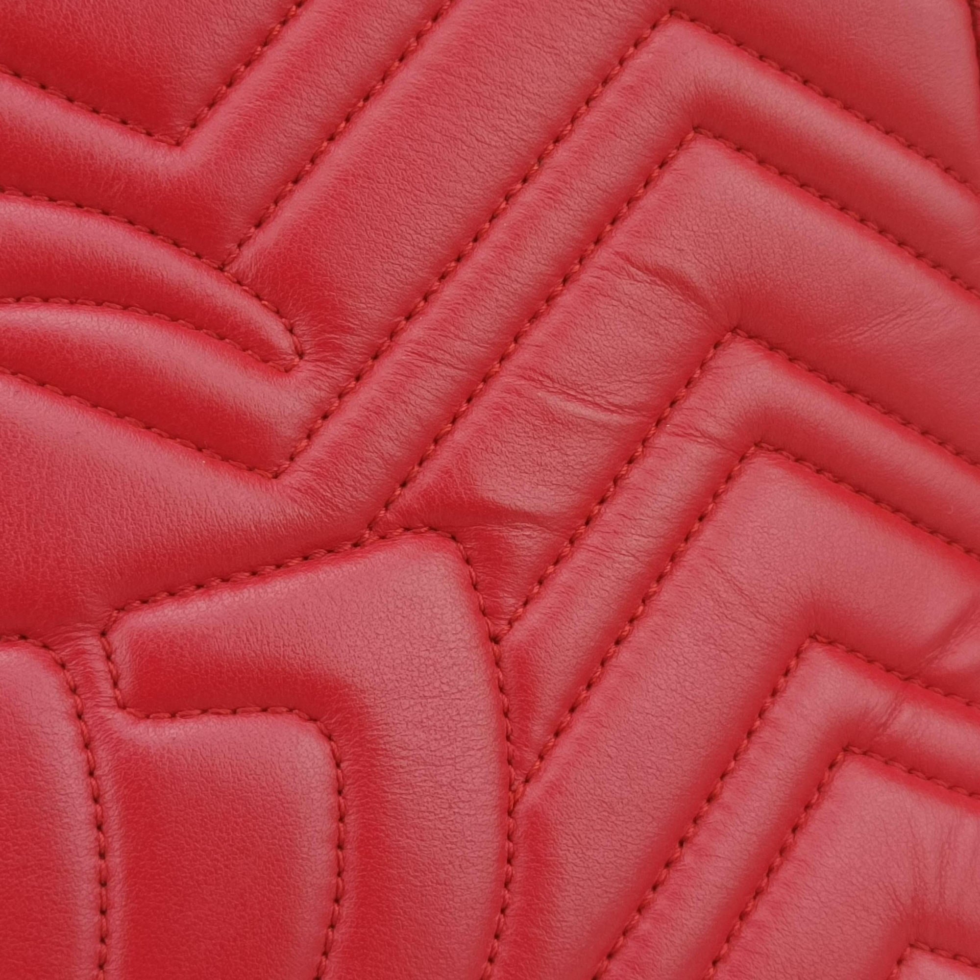 Secondhand Gucci GG Marmont Red Leather 443505 shoulderbag | stylenewstar