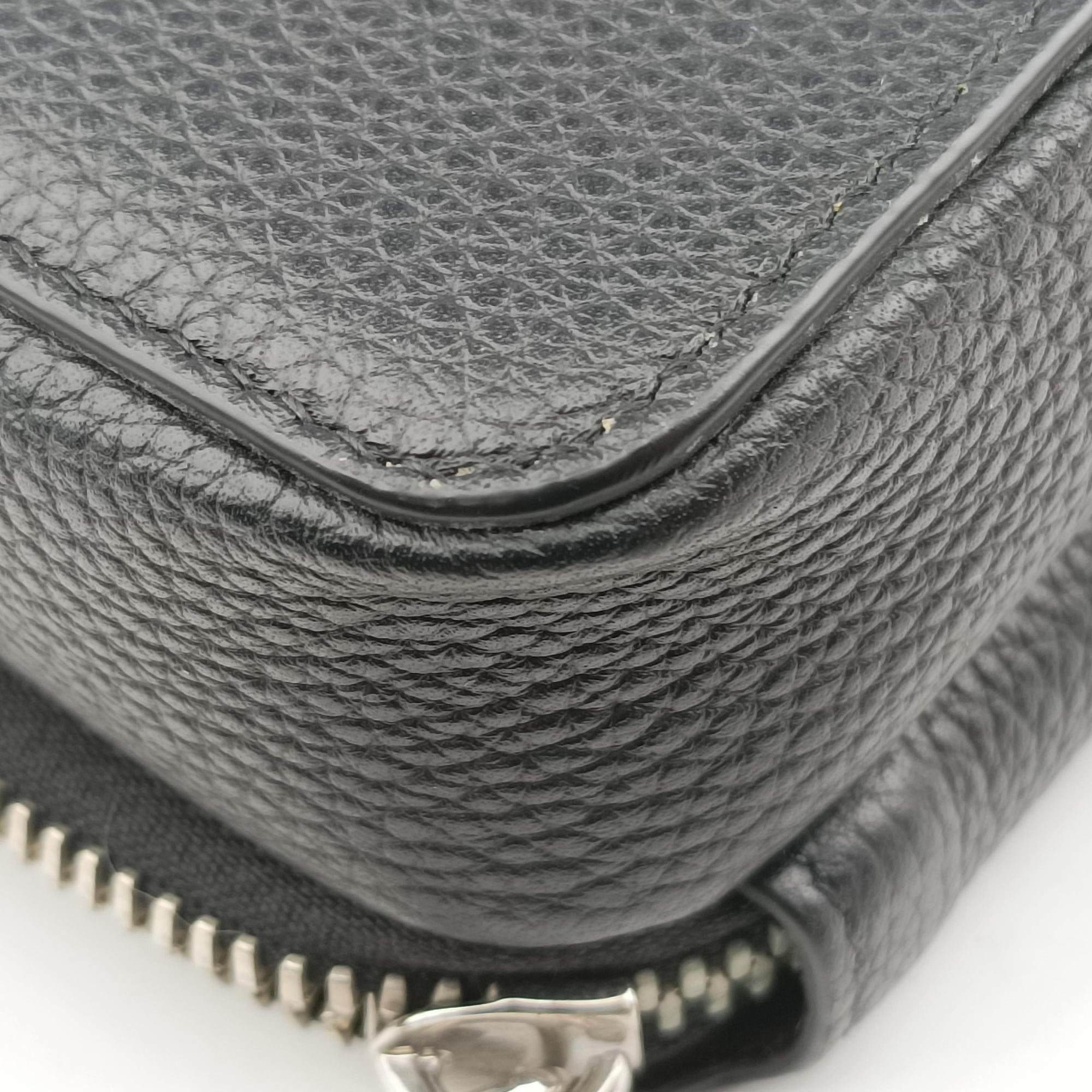 Pre-owned Christian Dior Shawn Stussy collaboration Black Leather  shoulderbag | stylenewstar
