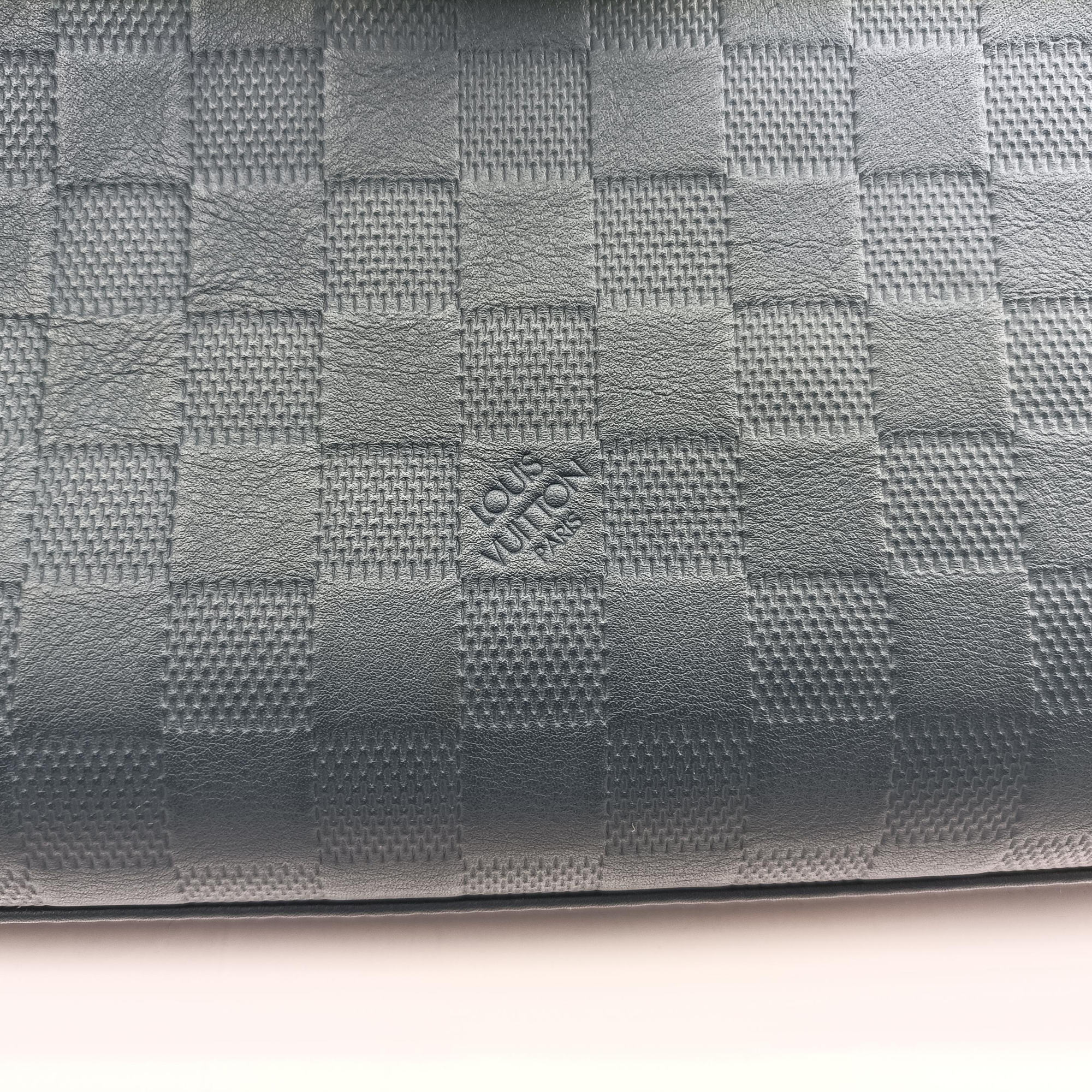Pre-owned Louis Vuitton Porte-Document-Jour Cosmos Damier Infinie N41327 shoulderbag | stylenewstar