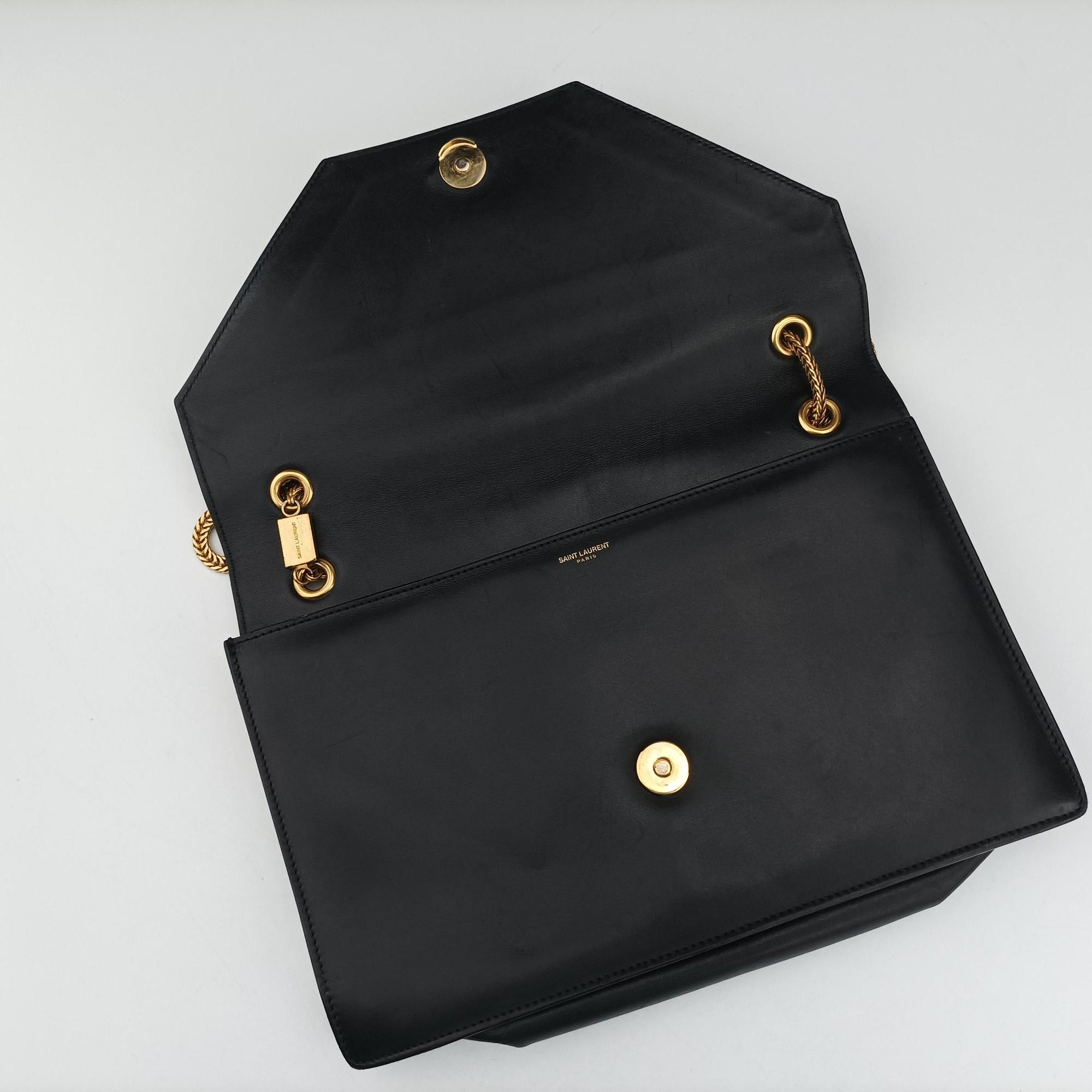 Vintage Yves Saint Laurent BETTY Black Leather 314515 shoulderbag | stylenewstar