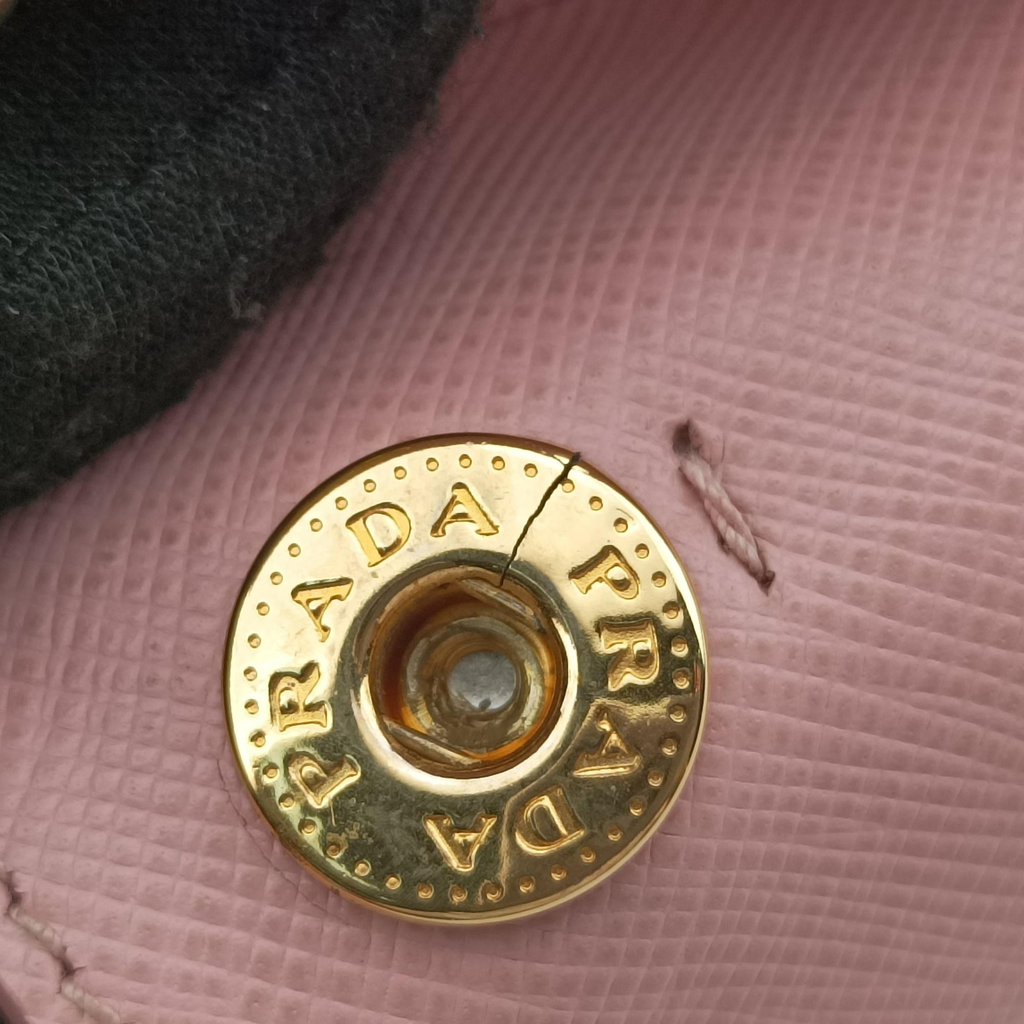 Pre-owned Prada Galleria Pink SAFFIANO Leather BN1786 shoulderbag | stylenewstar