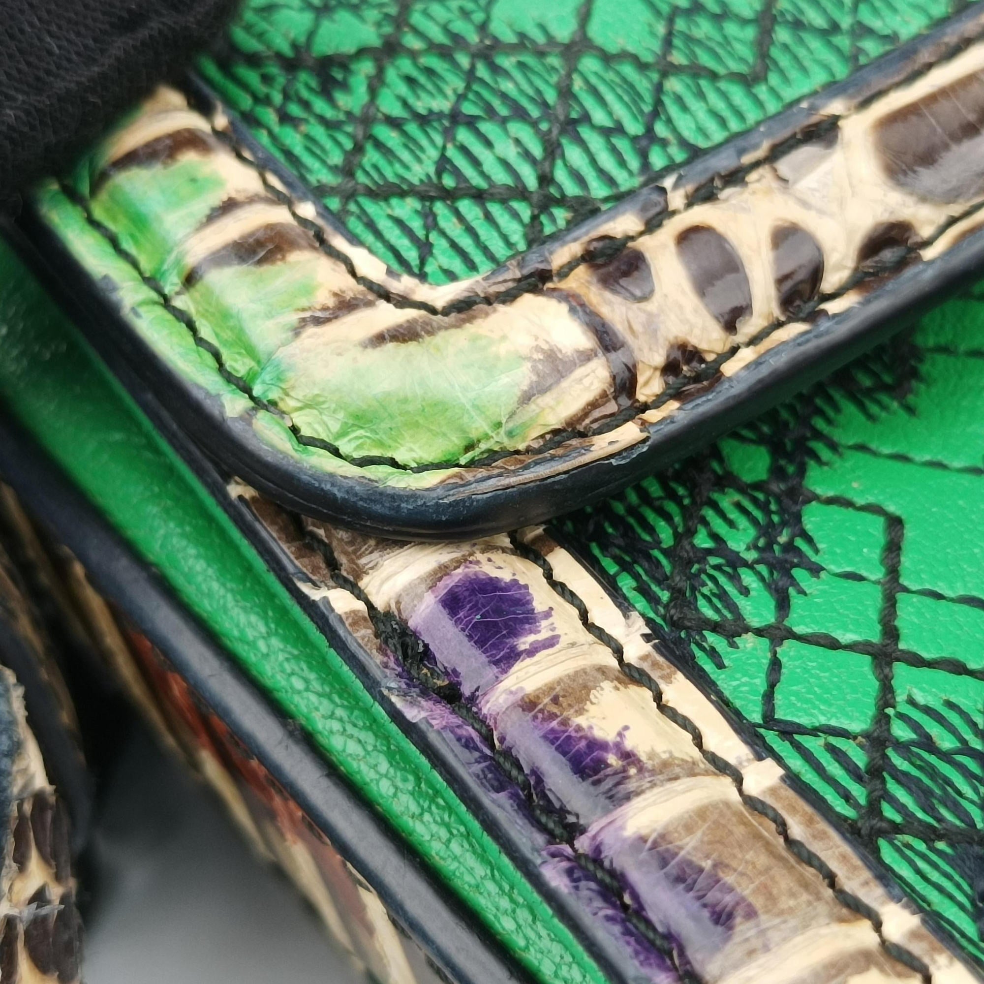Vintage Bottega Veneta intrecciato Green Leather x Snake skin  shoulderbag | stylenewstar