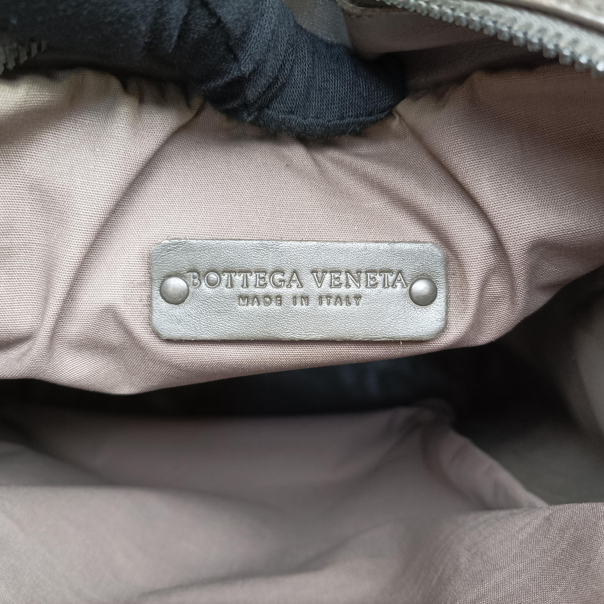 Pre-owned Bottega Veneta Intrecciato Grey lambskin  shoulderbag | stylenewstar