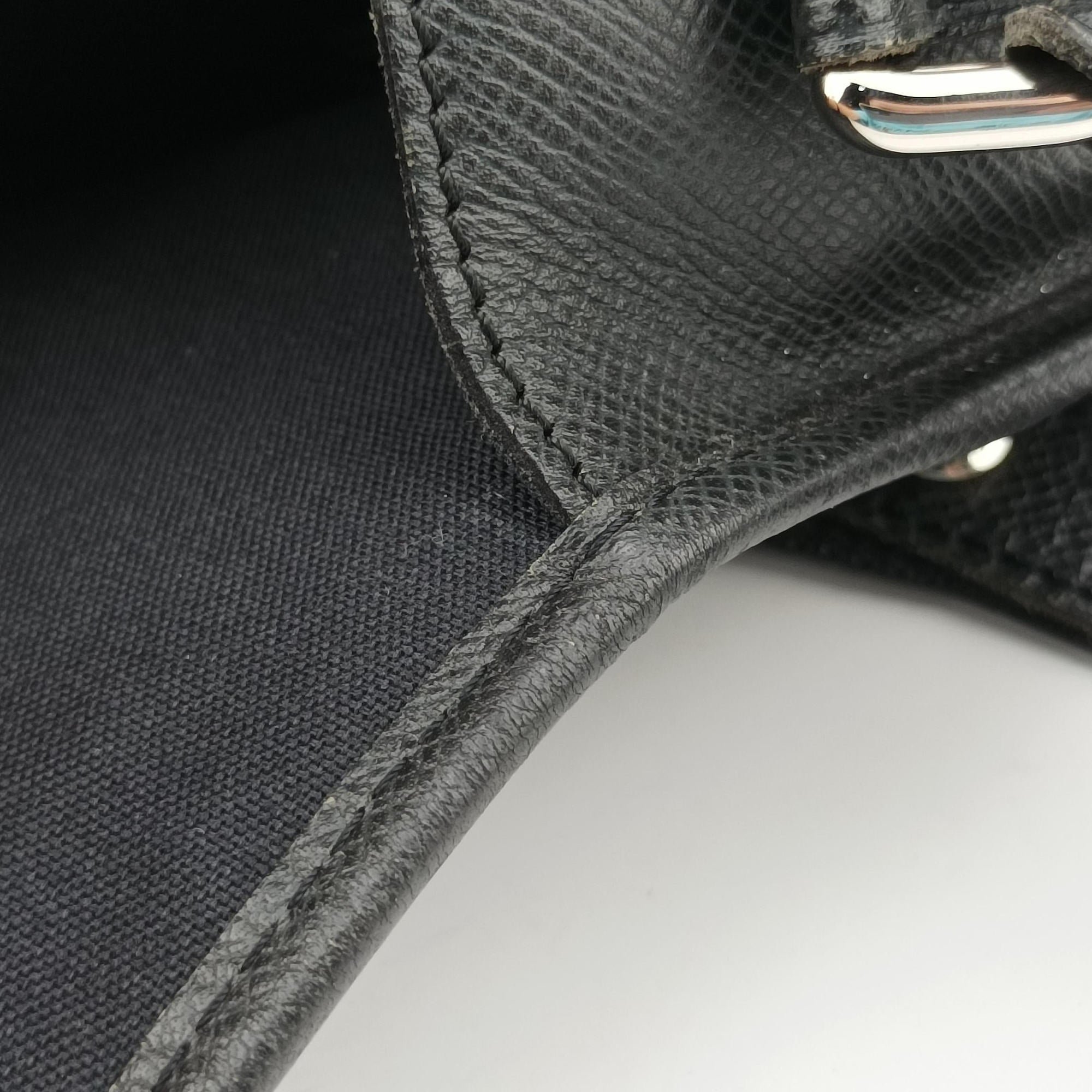 Pre-owned Louis Vuitton ANDREI ARDOISE Taiga M32482 shoulderbag | stylenewstar