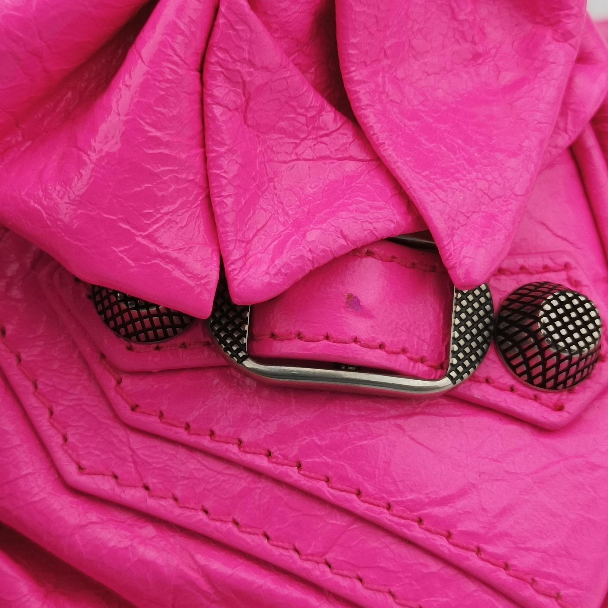 Pre-owned Balenciaga Le Cagole Rose Leather  shoulderbag | stylenewstar