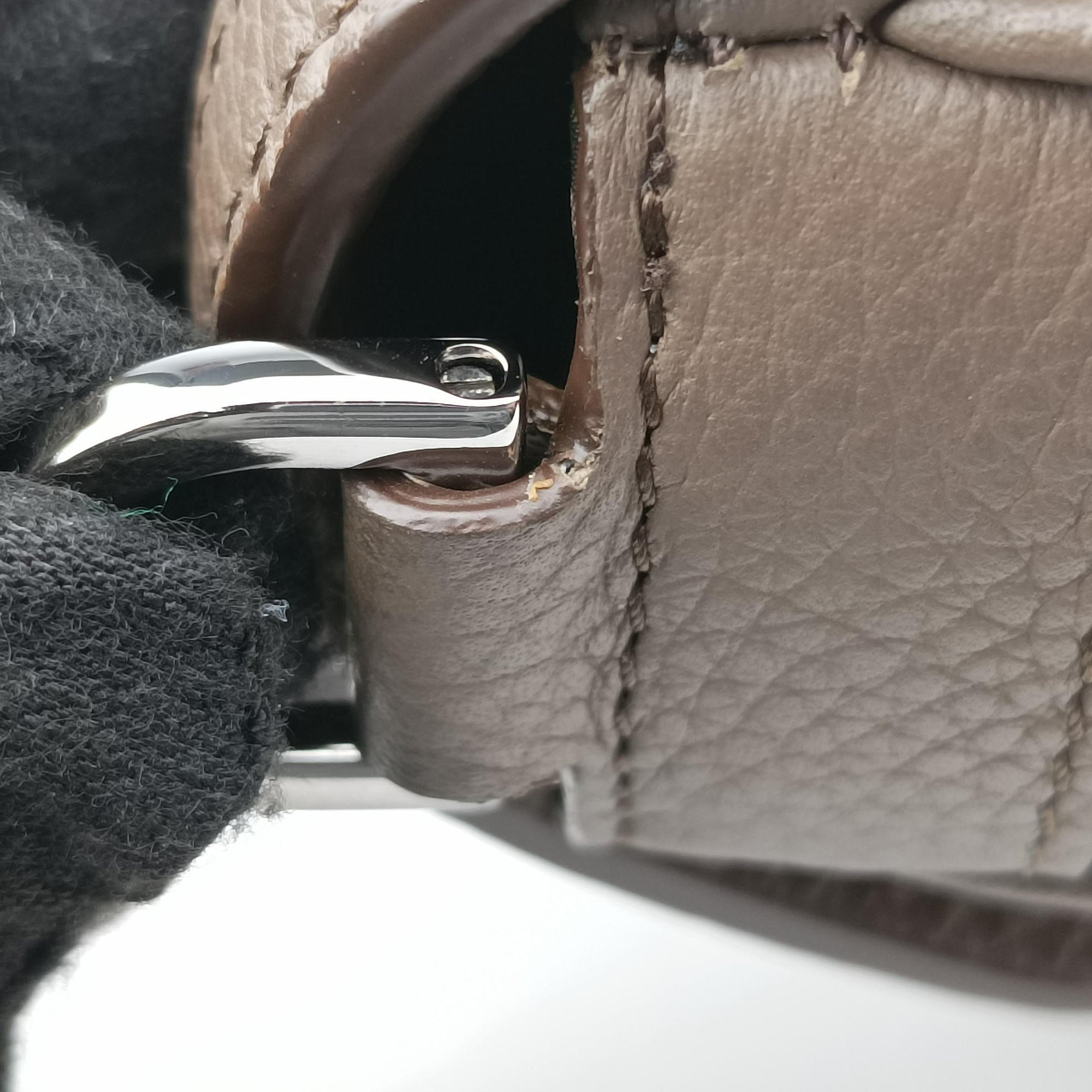 Secondhand Christian Dior HIT THE ROAD Brown Leather  shoulderbag | stylenewstar