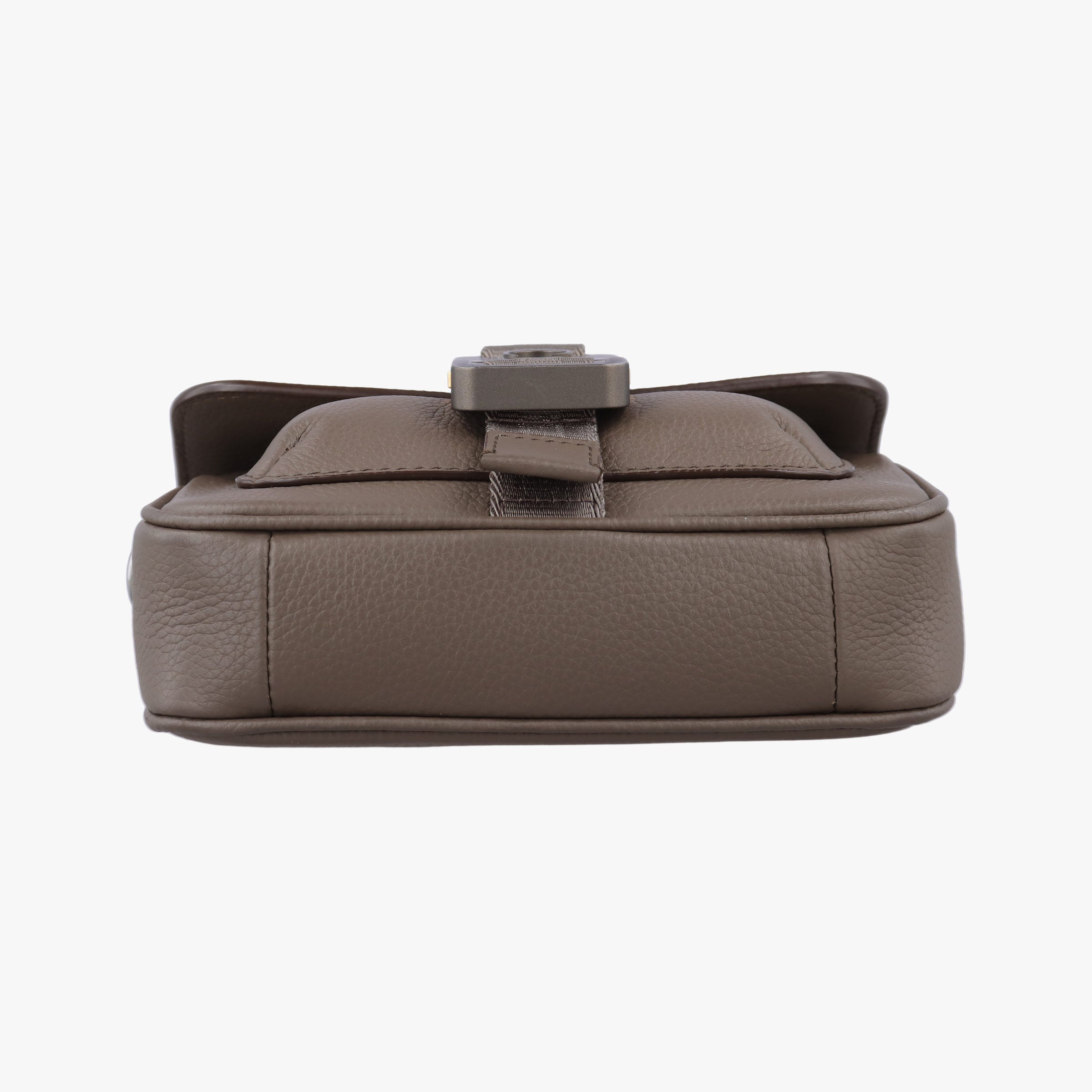 Secondhand Christian Dior HIT THE ROAD Brown Leather  shoulderbag | stylenewstar