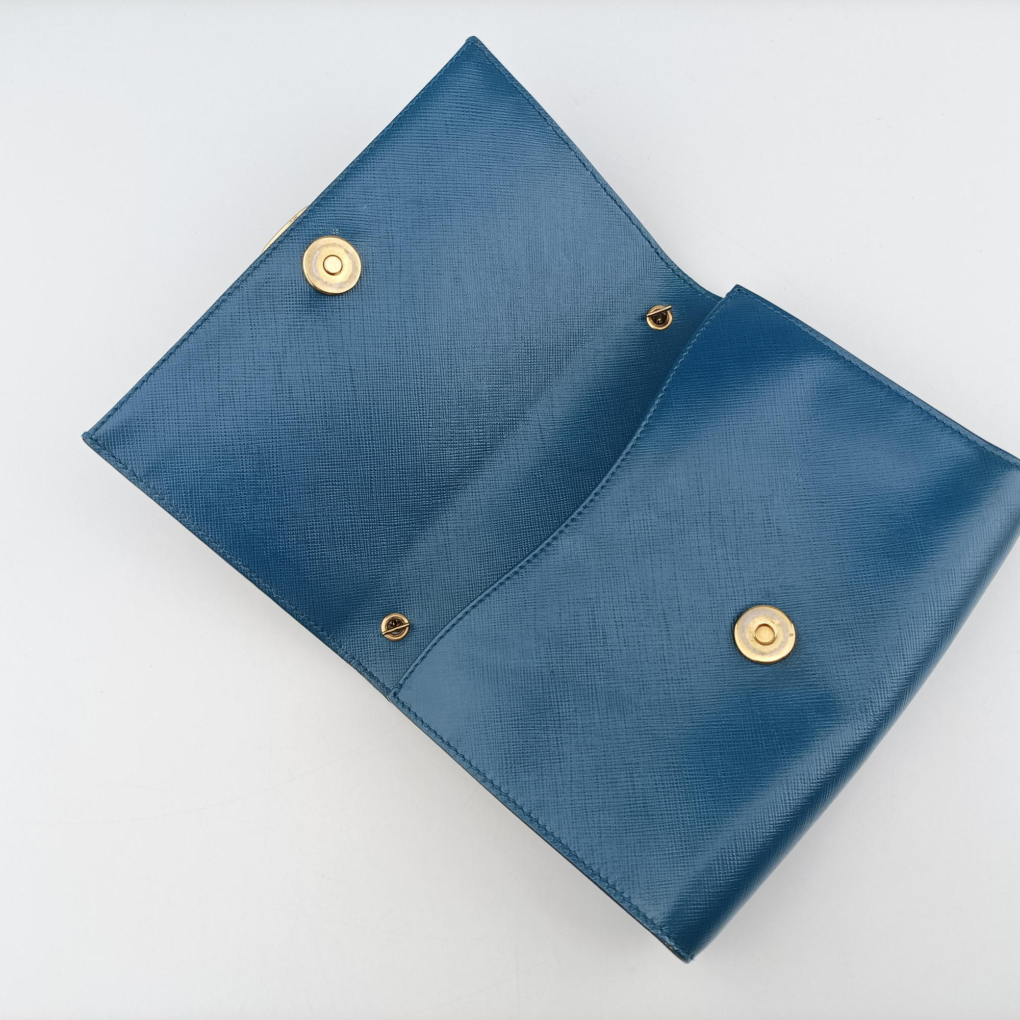 Pre-owned Ferragamo Ginny Vara Blue Leather  shoulderbag | stylenewstar