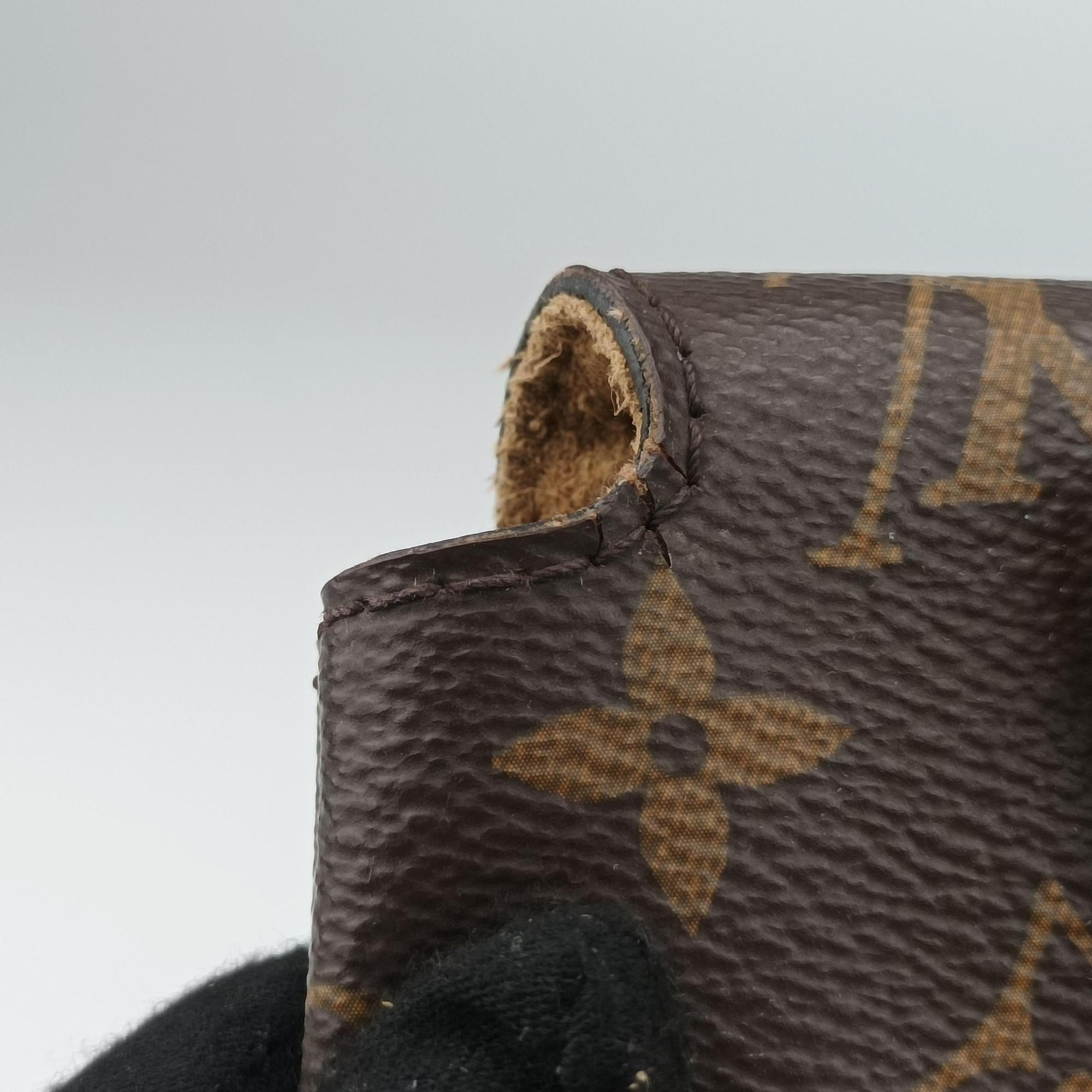 Pre-owned Louis Vuitton MARIGNAN brown×SESAME Monogram Canvas×calf leather M44259 shoulderbag | stylenewstar