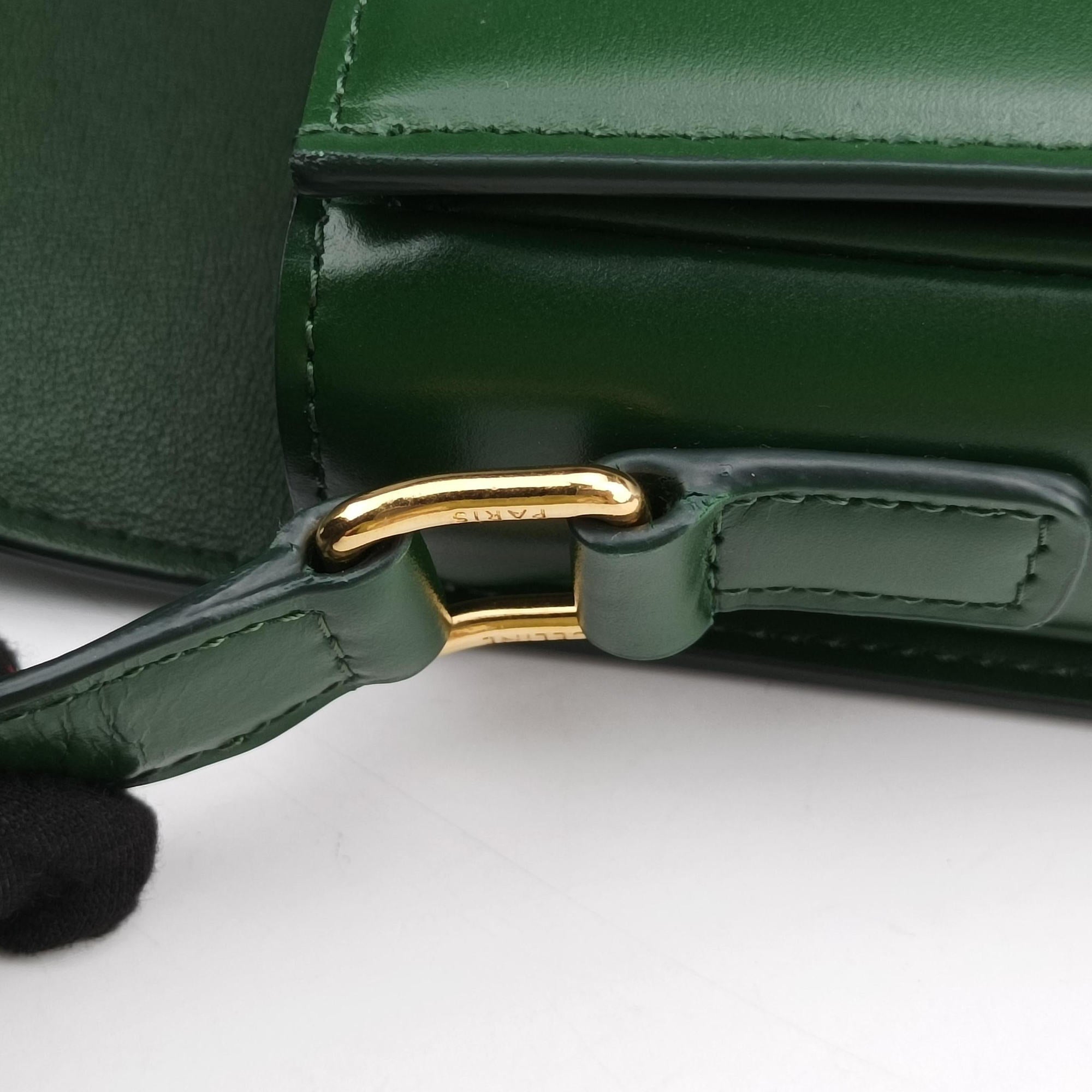Secondhand Celine Triomphe Green Leather  shoulderbag | stylenewstar