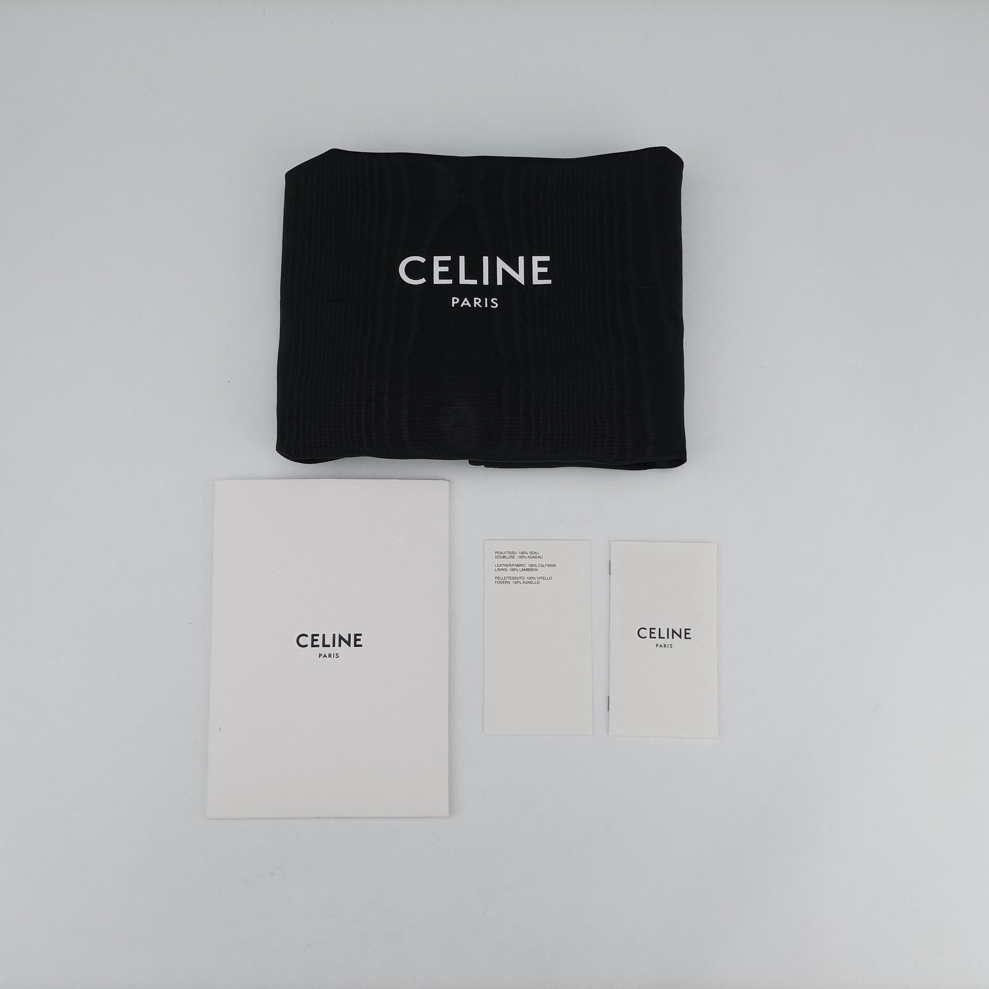 Secondhand Celine Triomphe Green Leather  shoulderbag | stylenewstar