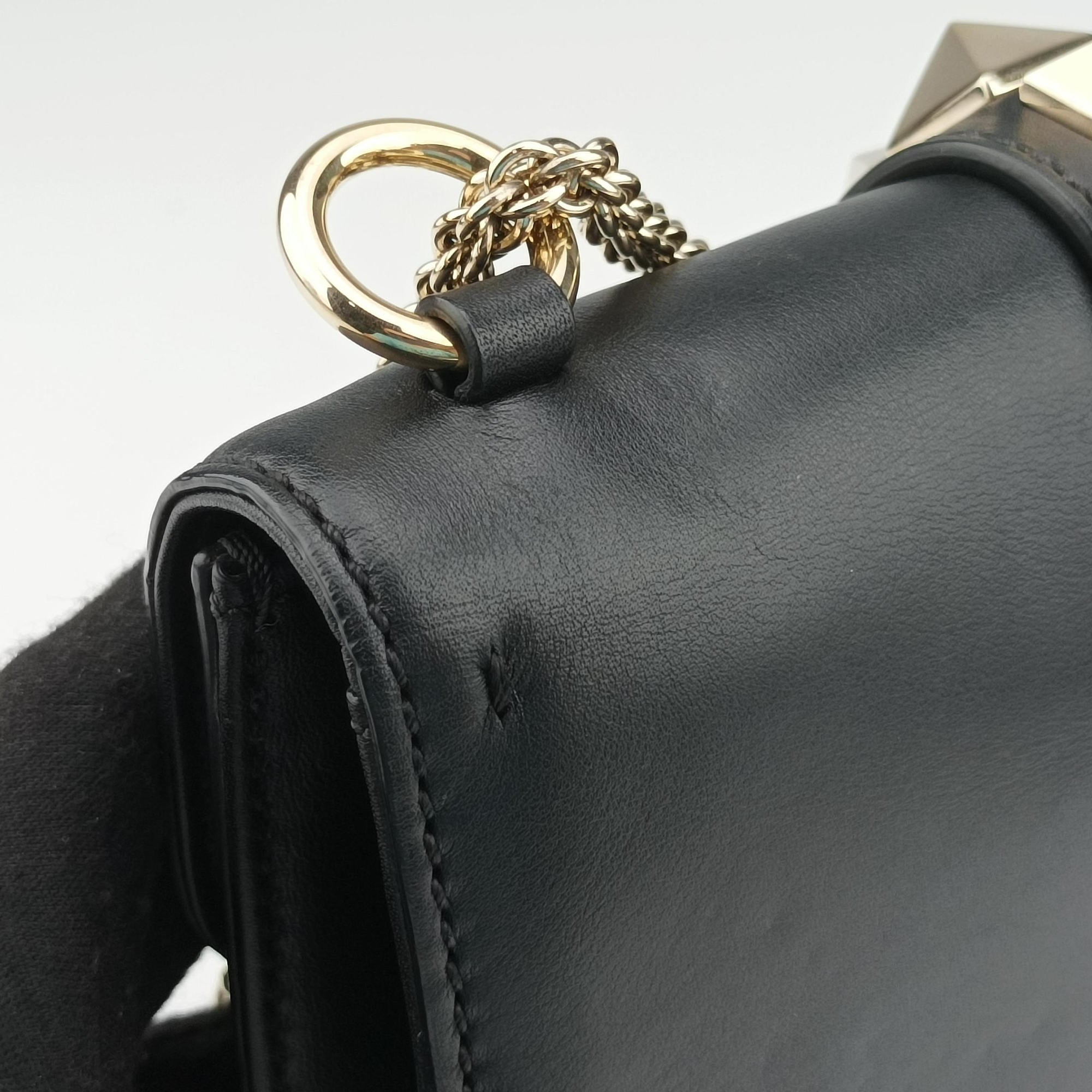 Pre-owned Valentino Rockstud Glam Lock Black Leather  shoulderbag | stylenewstar