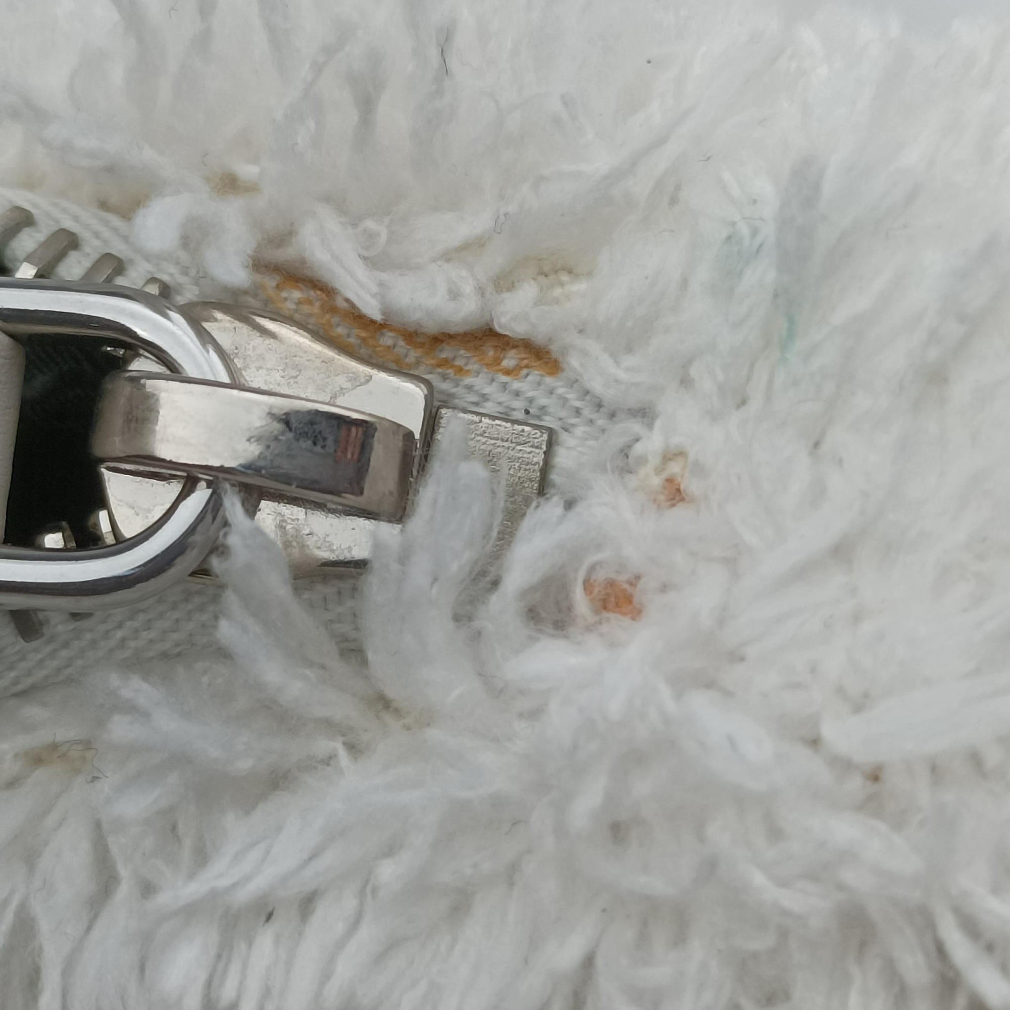 Vintage Prada Re-Edition2000 White Terry cloth 1NE515 handbag | stylenewstar