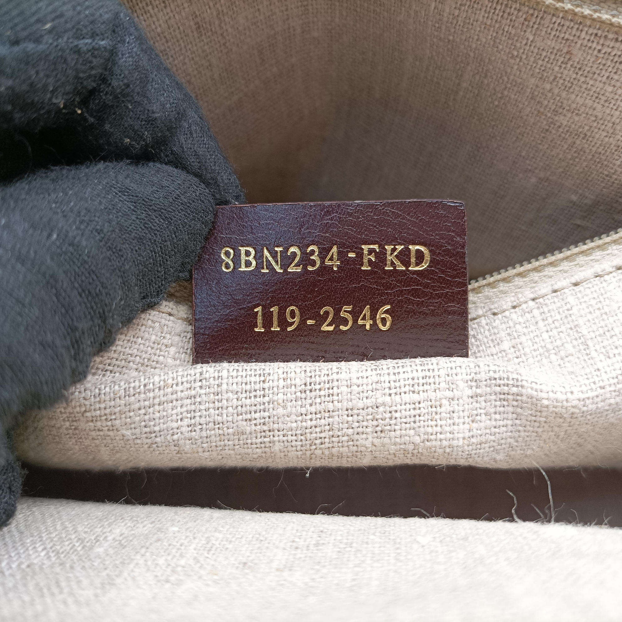 Vintage Fendi SILVANA Brown × Beige Leather 8BN234 shoulderbag | stylenewstar