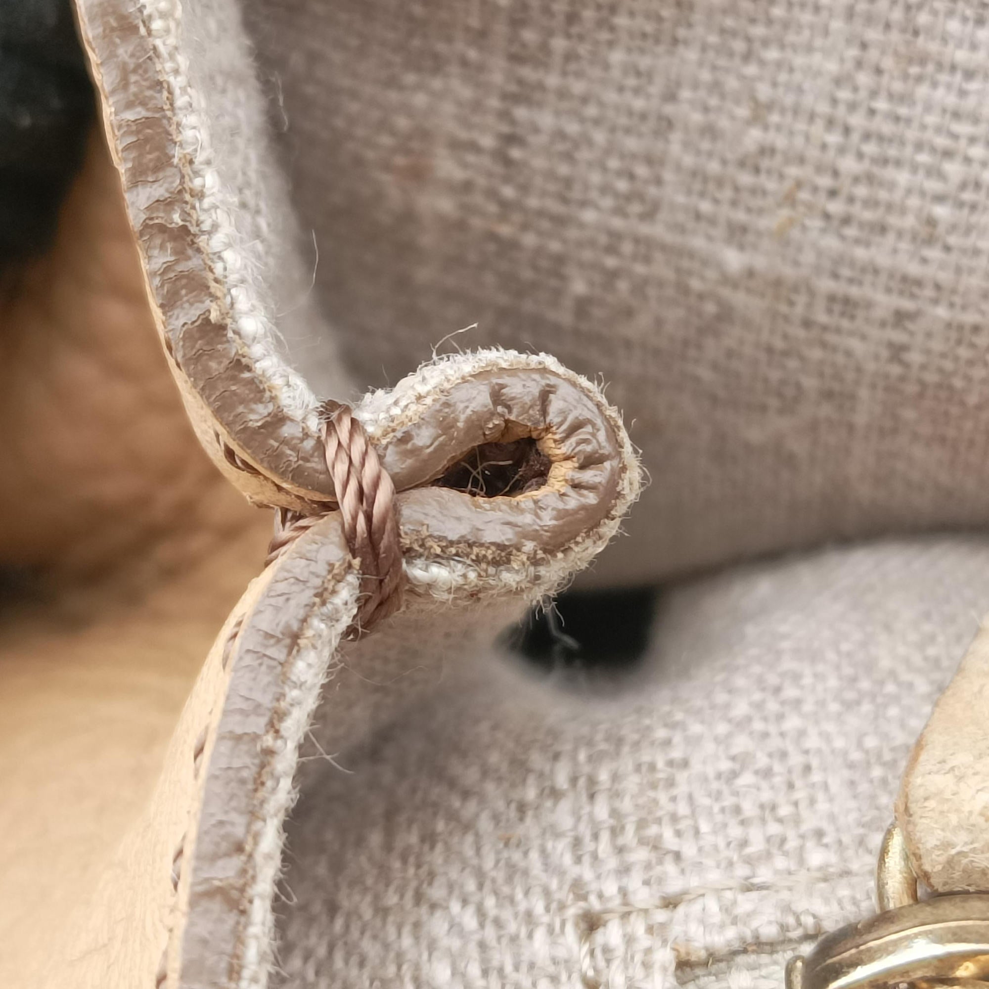 Vintage Fendi SILVANA Brown × Beige Leather 8BN234 shoulderbag | stylenewstar