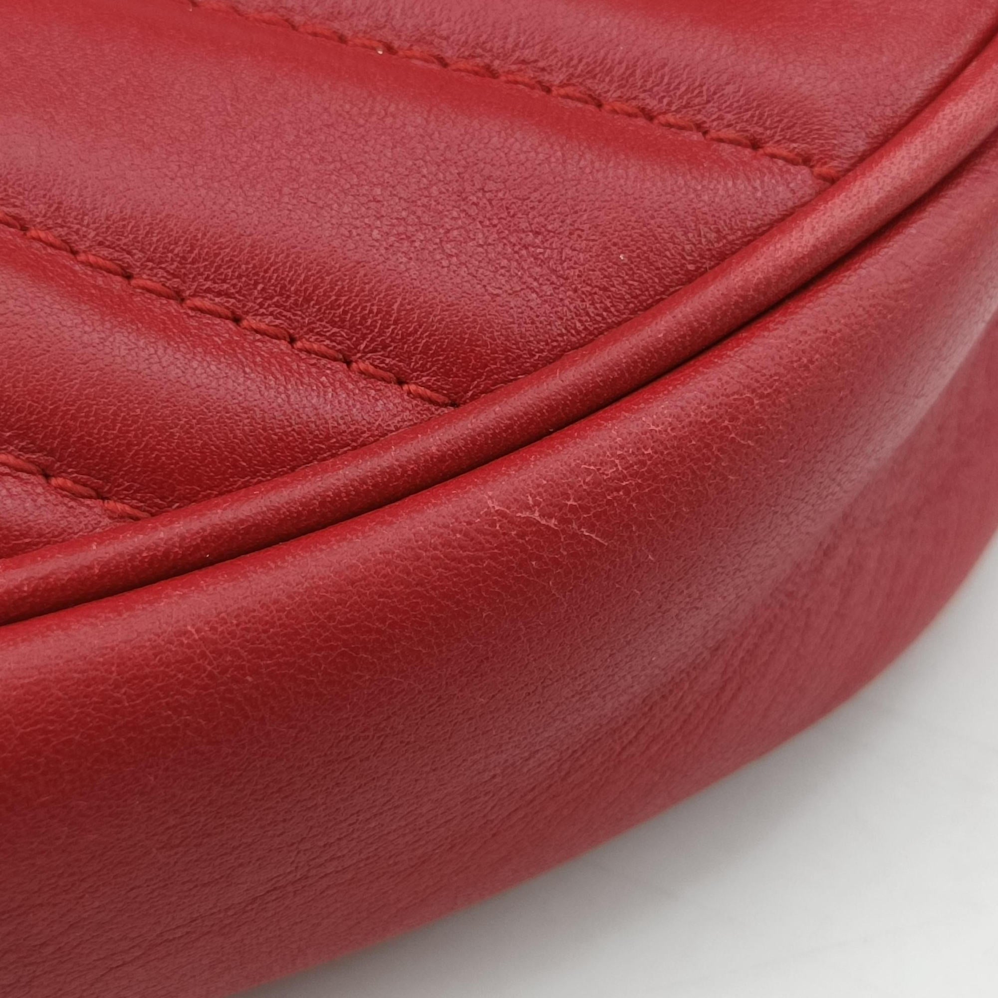 Pre-owned Gucci GG Marmont Red Leather 476434 bum bag/waist bag | stylenewstar