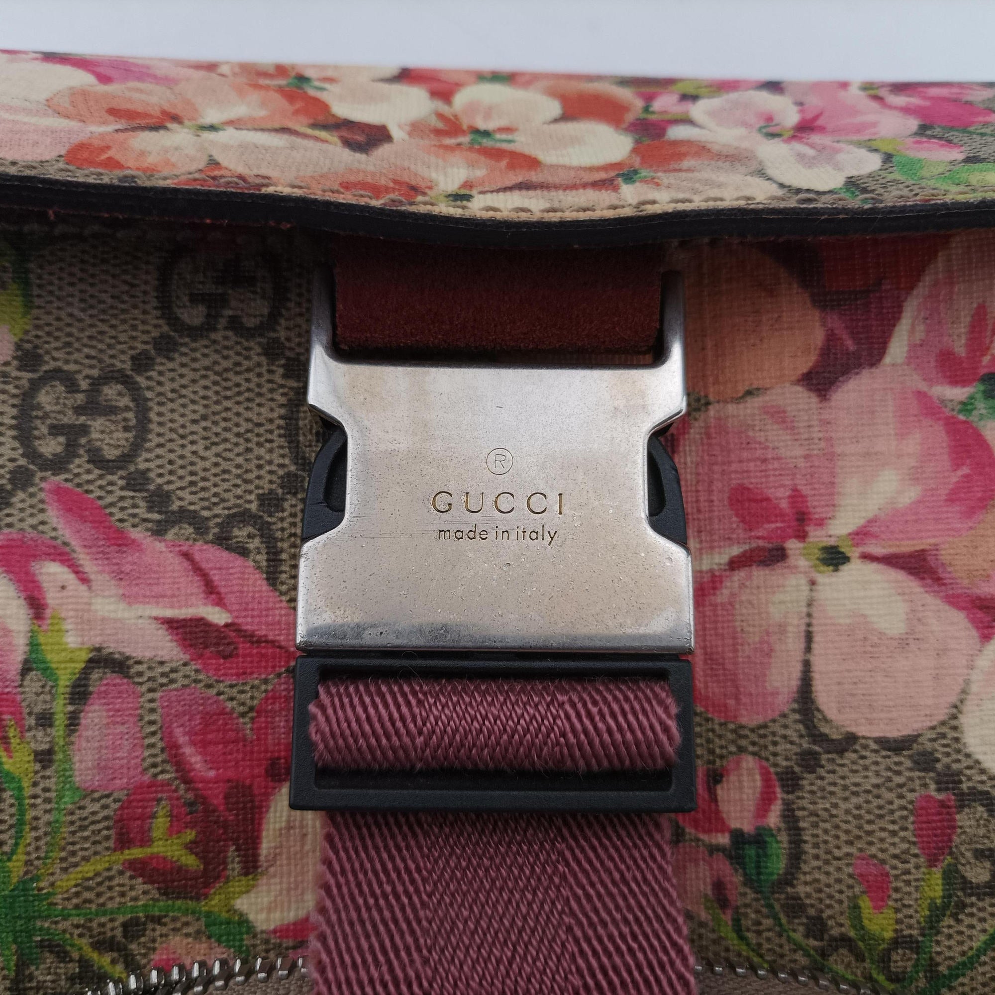 Pre-owned Gucci GG Blooms Beige×multi PVC coated canvas 410544 backpack/rucksack | stylenewstar