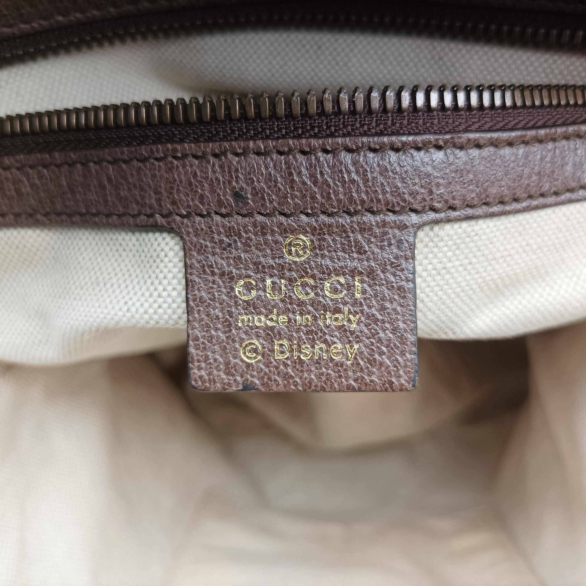 Pre-owned Gucci The Three Little Pigs Brown PVC coated canvas×leather 552884 backpack/rucksack | stylenewstar