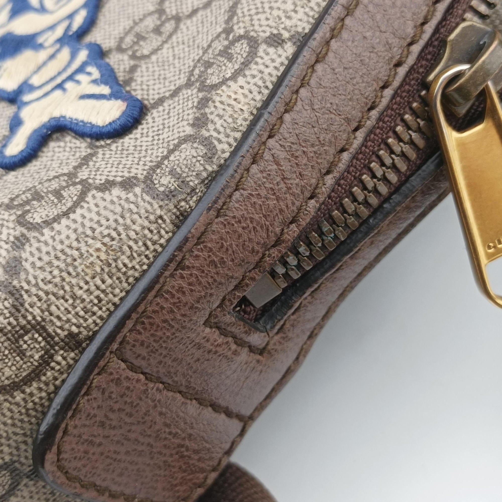 Pre-owned Gucci The Three Little Pigs Brown PVC coated canvas×leather 552884 backpack/rucksack | stylenewstar