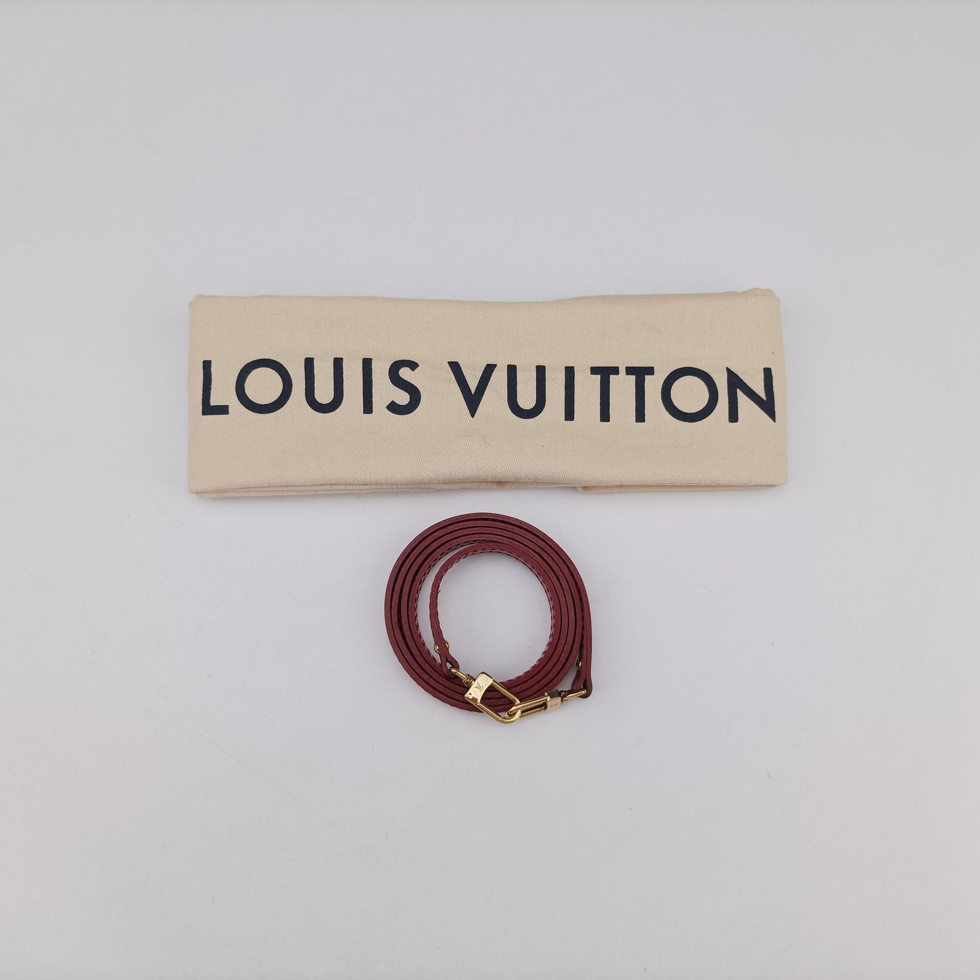 Vintage Louis Vuitton Alma BB Pommed'Amour Vernis M91593 shoulderbag | stylenewstar