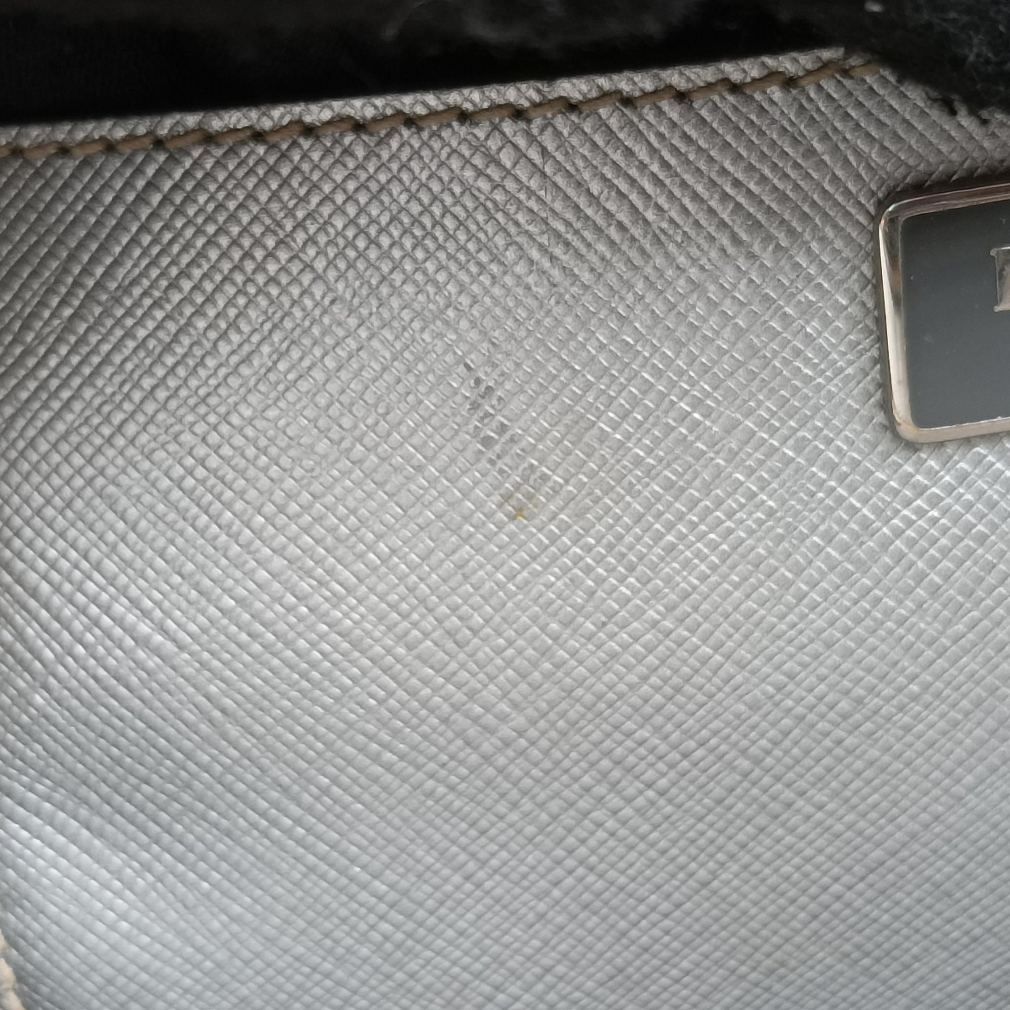 Secondhand Prada Galleria Silver SAFFIANO Leather BN1874 shoulderbag | stylenewstar