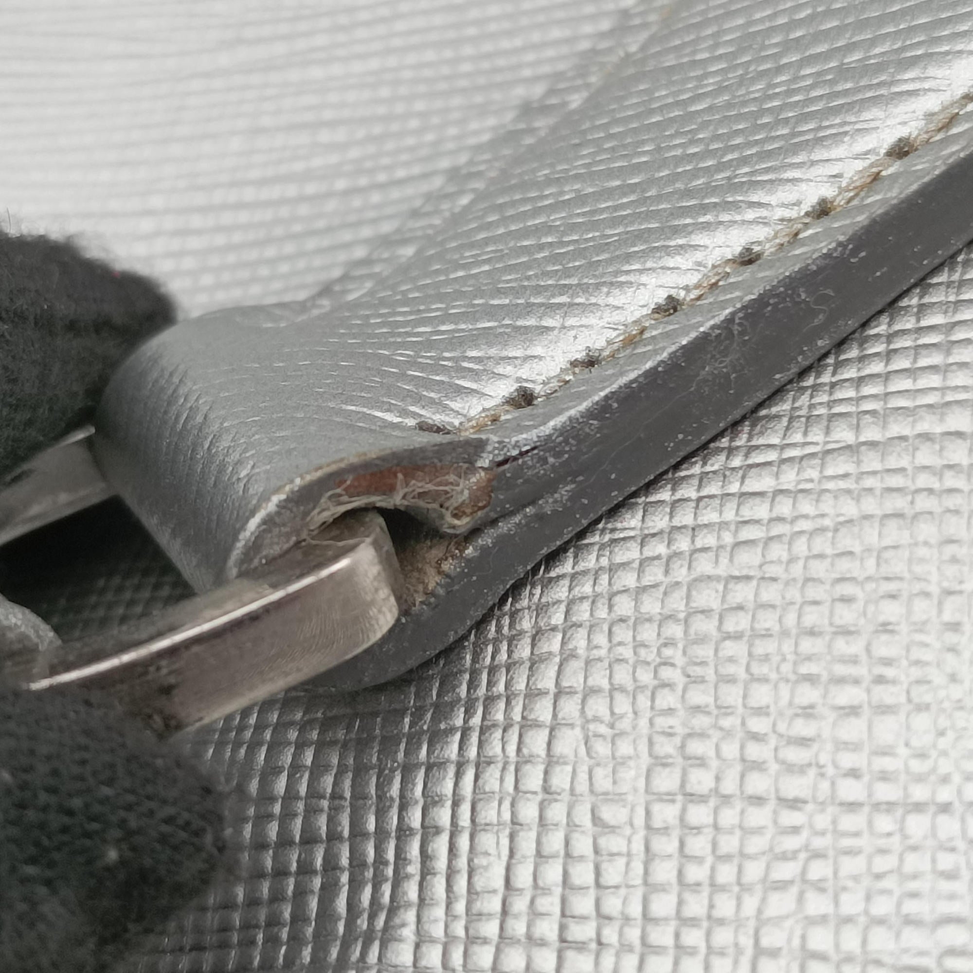 Secondhand Prada Galleria Silver SAFFIANO Leather BN1874 shoulderbag | stylenewstar