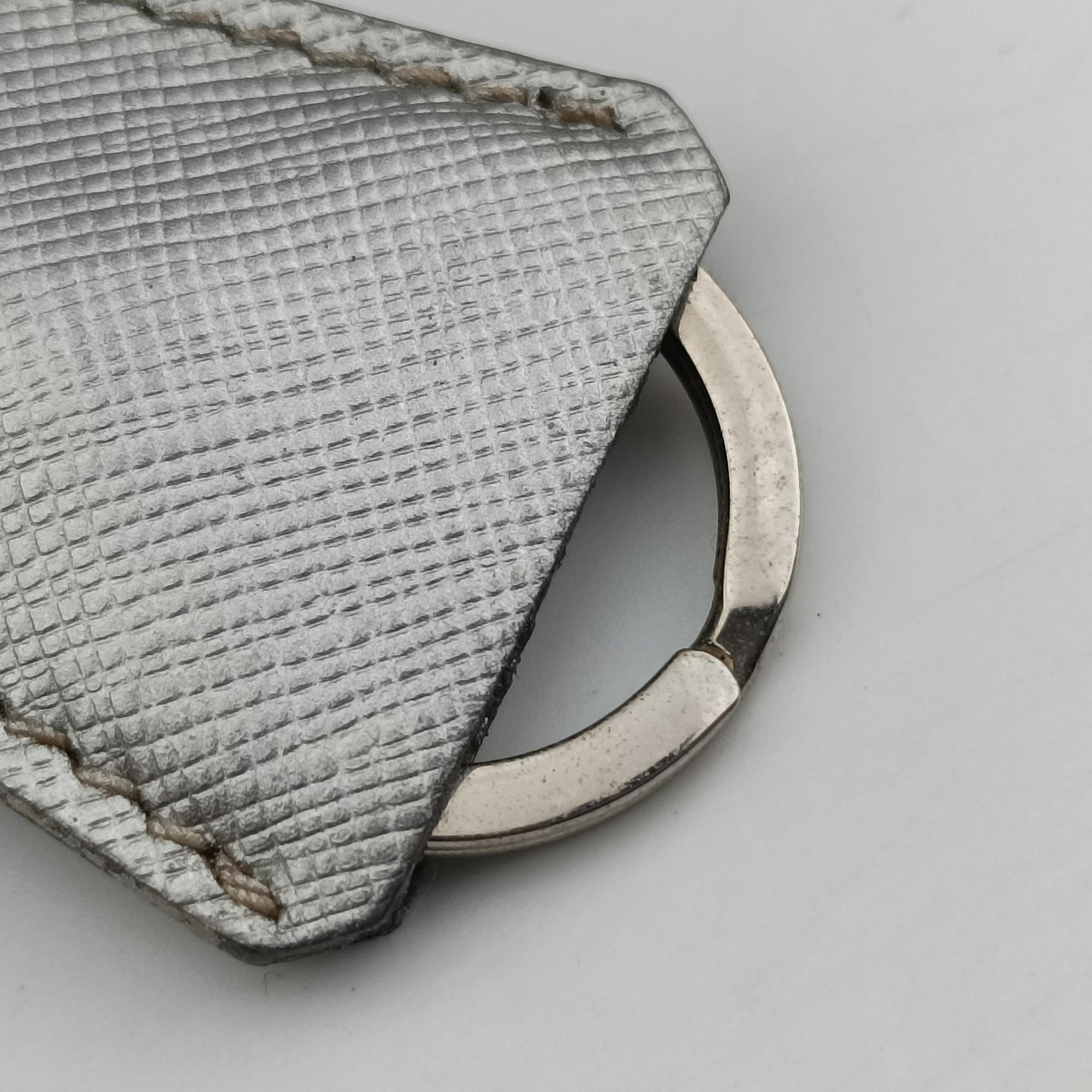 Secondhand Prada Galleria Silver SAFFIANO Leather BN1874 shoulderbag | stylenewstar