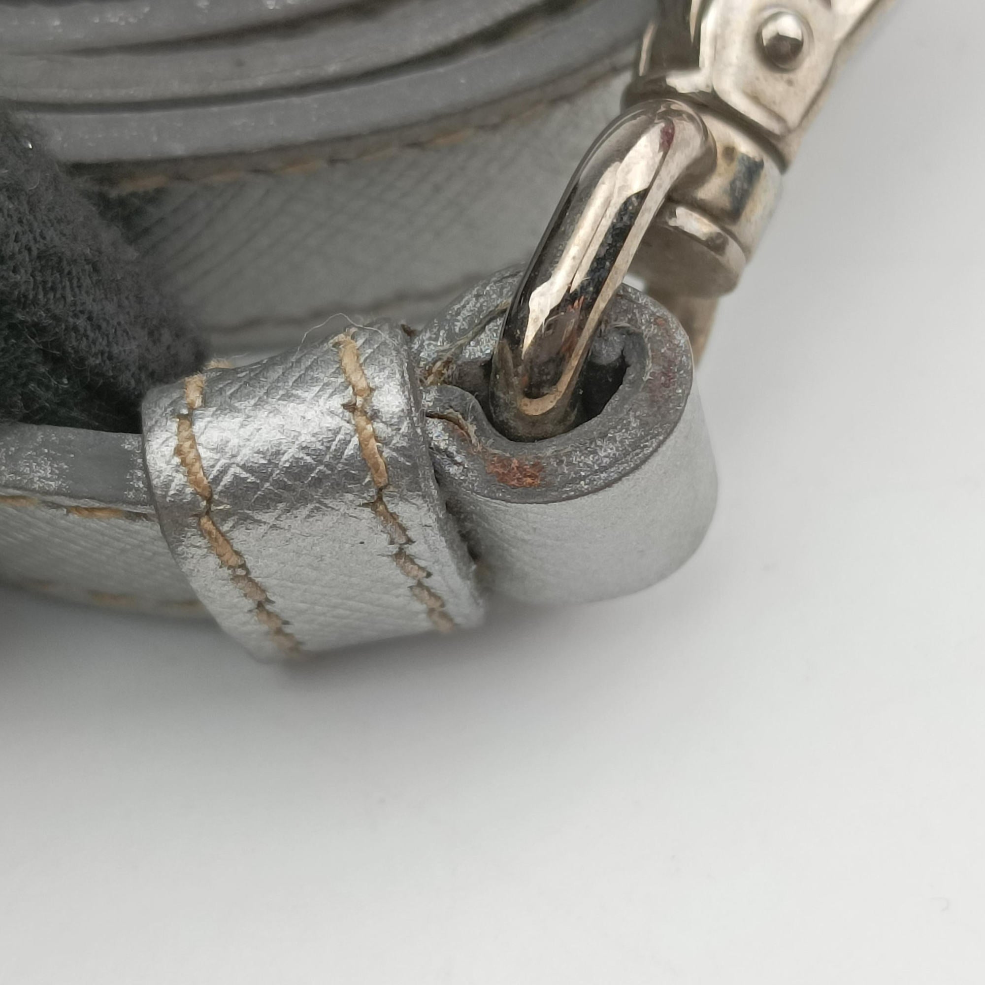 Secondhand Prada Galleria Silver SAFFIANO Leather BN1874 shoulderbag | stylenewstar