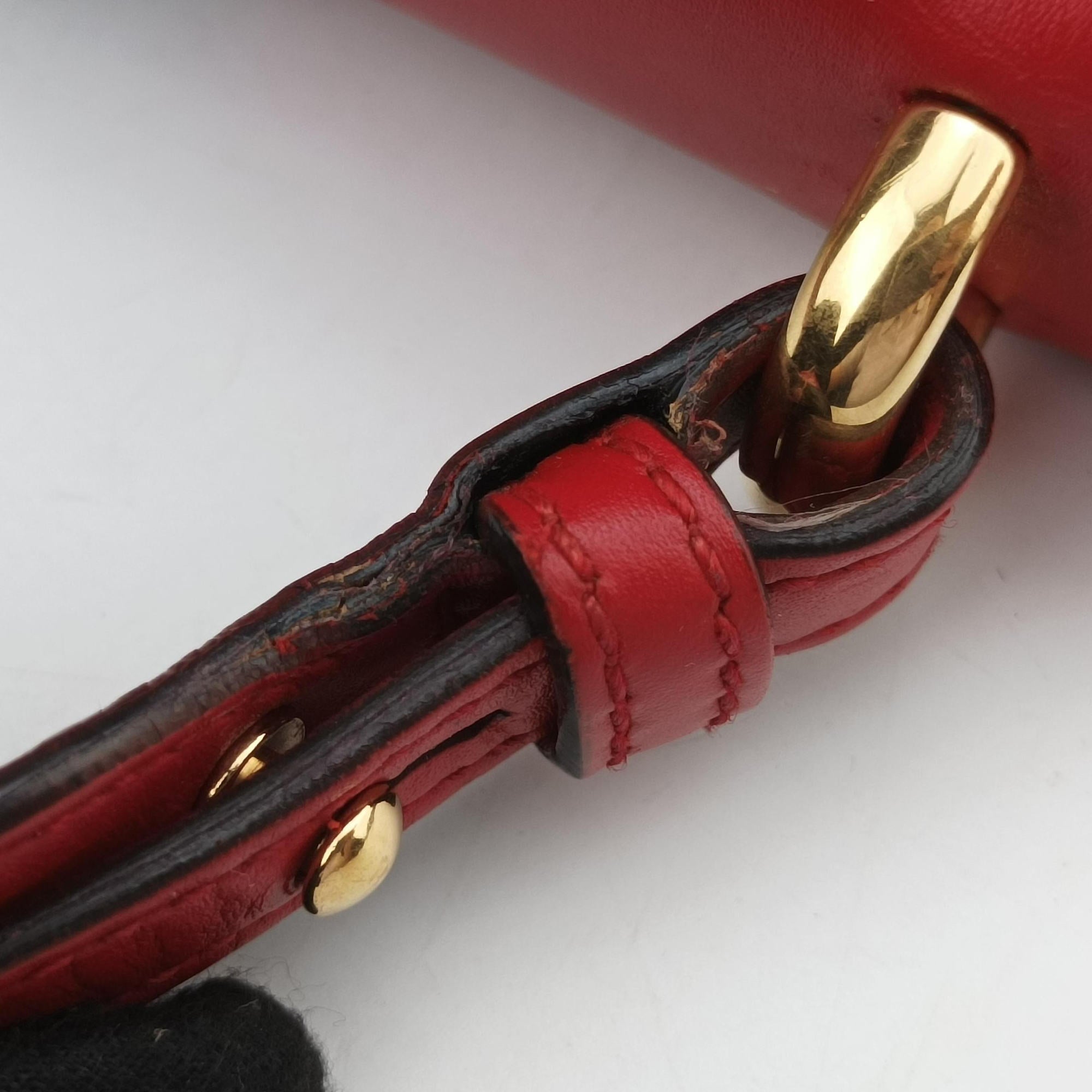 Vintage Gucci Sylvie Red×navy Leather 421882 shoulderbag | stylenewstar