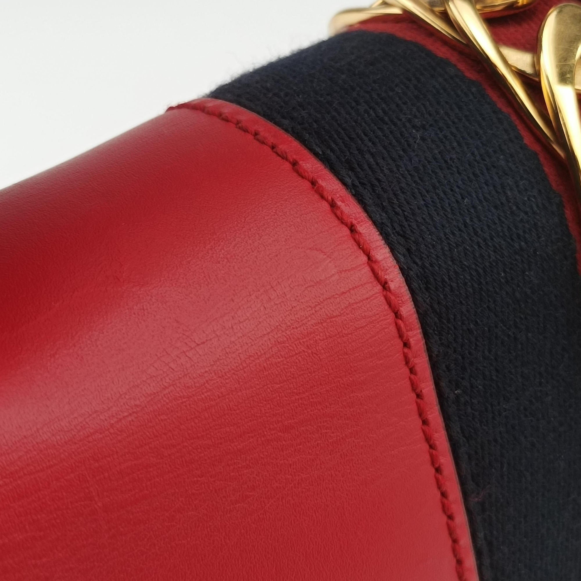 Vintage Gucci Sylvie Red×navy Leather 421882 shoulderbag | stylenewstar