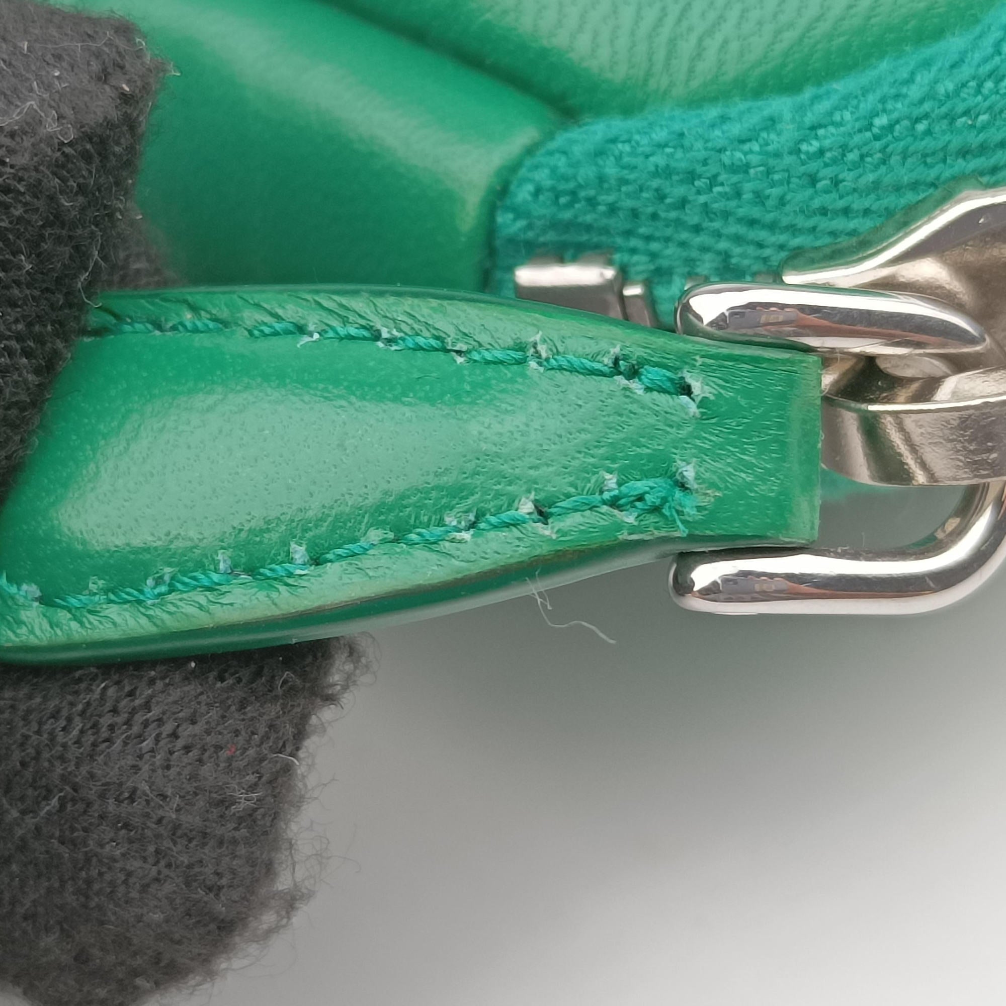 Vintage Prada triangle mini Green Leather  shoulderbag | stylenewstar