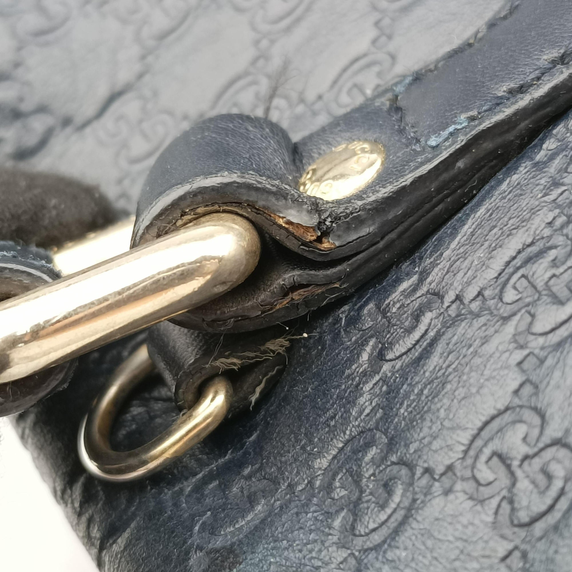 Pre-owned Gucci Microguccissima Navy Leather 510289 shoulderbag | stylenewstar